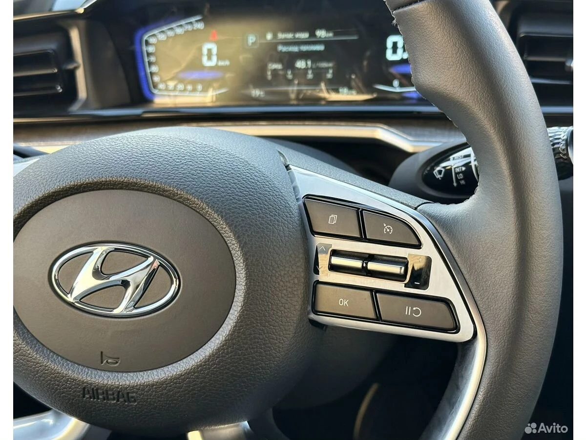 Hyundai Custin, 2024г, передний привод, автомат