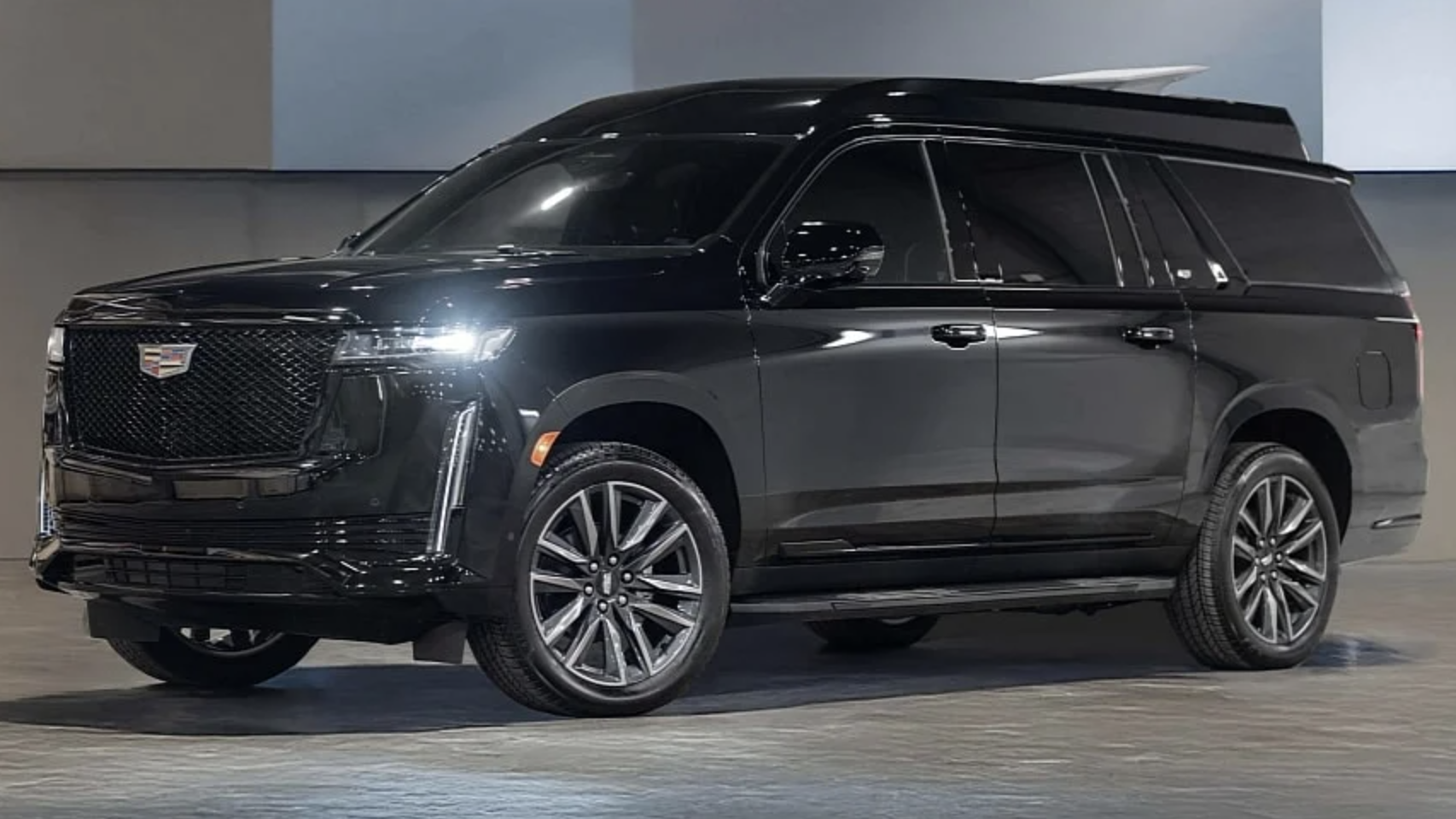 Cadillac Escalade - Пуленепробиваемая крепость на колесах!