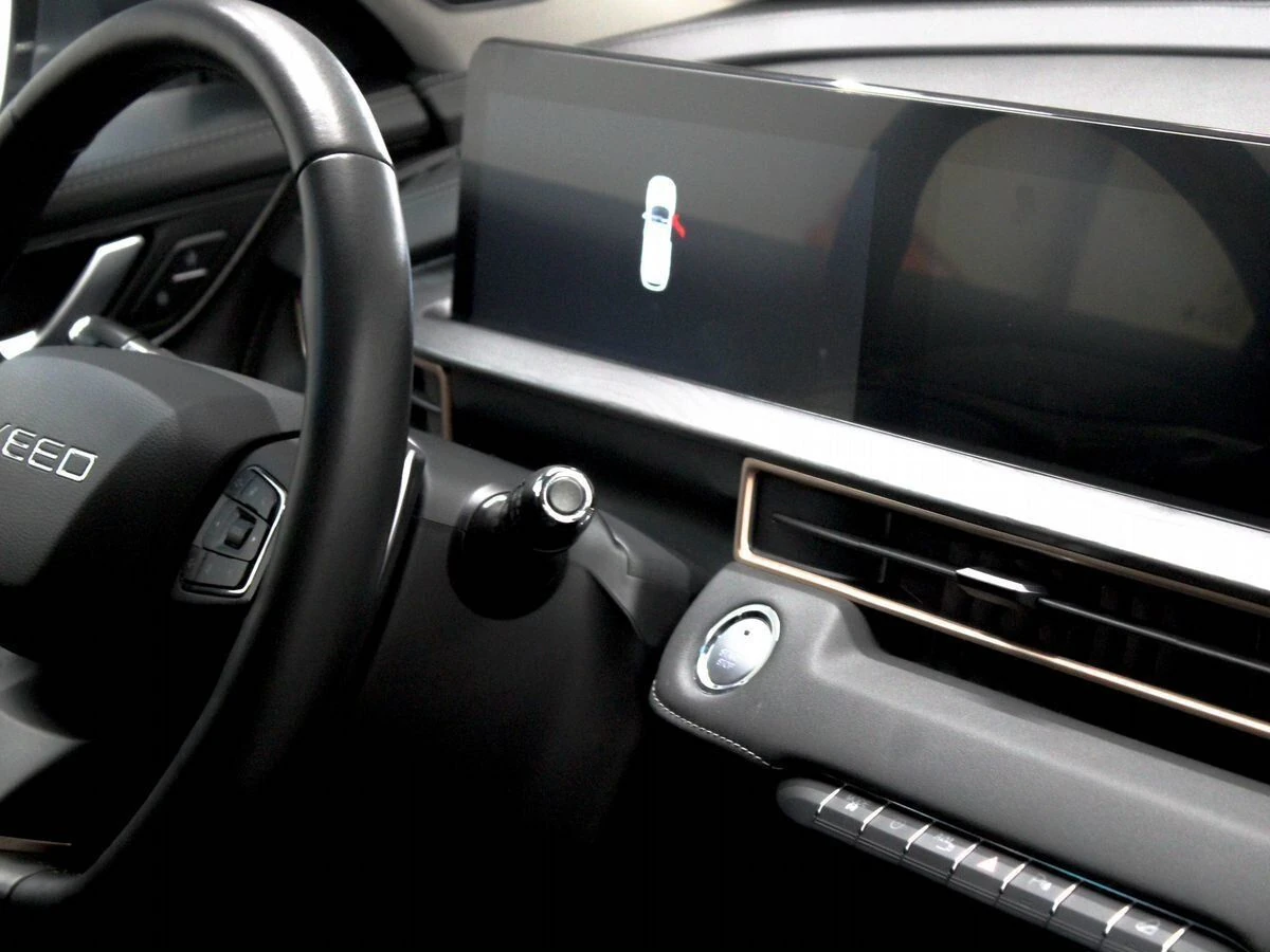 EXEED , 2022г., передний привод, вариатор