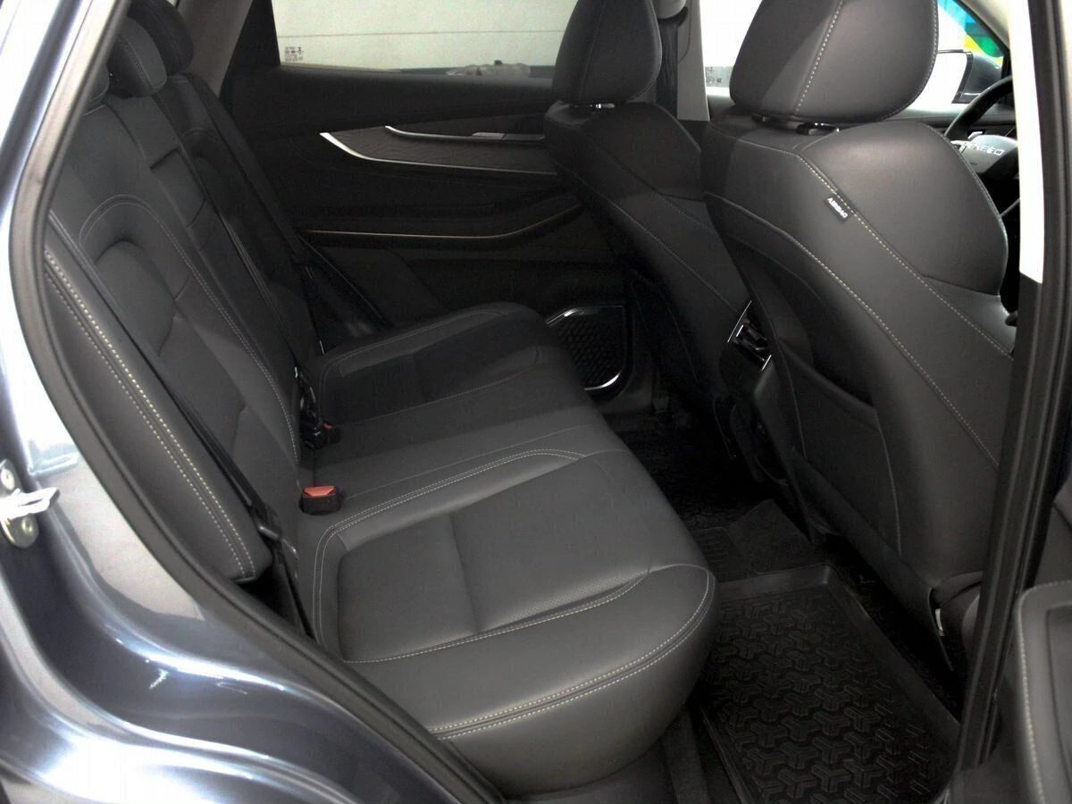 EXEED , 2022г., передний привод, вариатор