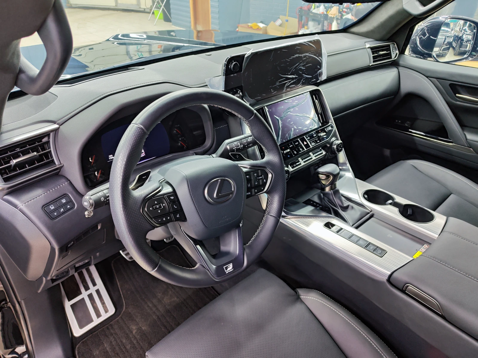 Lexus LX, 2022г, полный привод, автомат