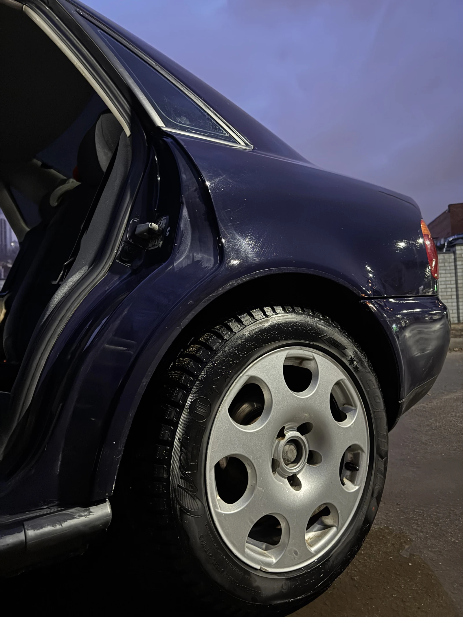 Audi A4, 1996г, передний привод, механика