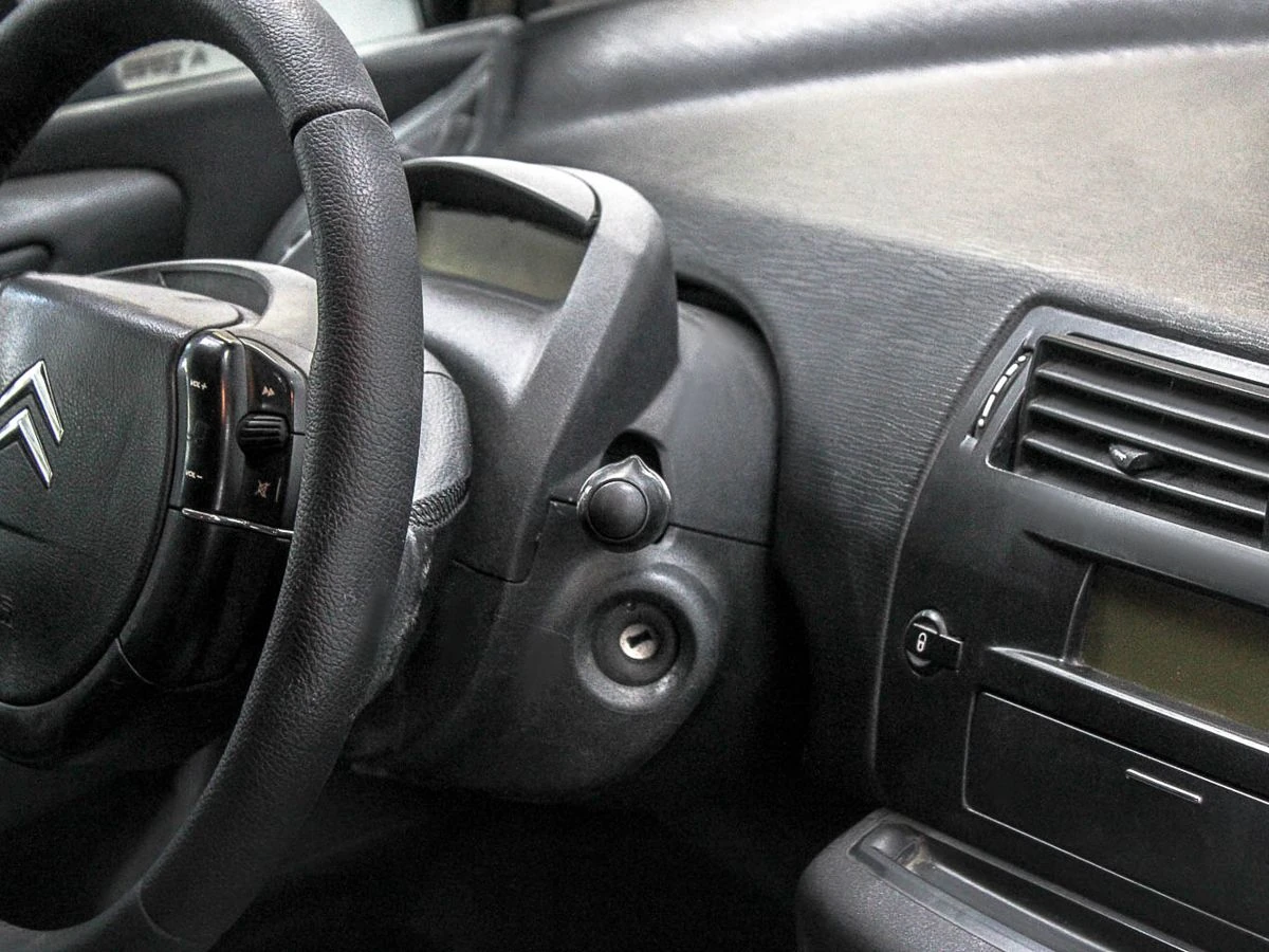 Citroen C4, 2007г, передний привод, автомат