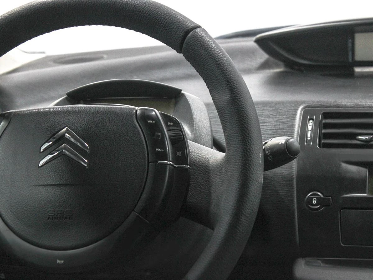 Citroen C4, 2007г, передний привод, автомат