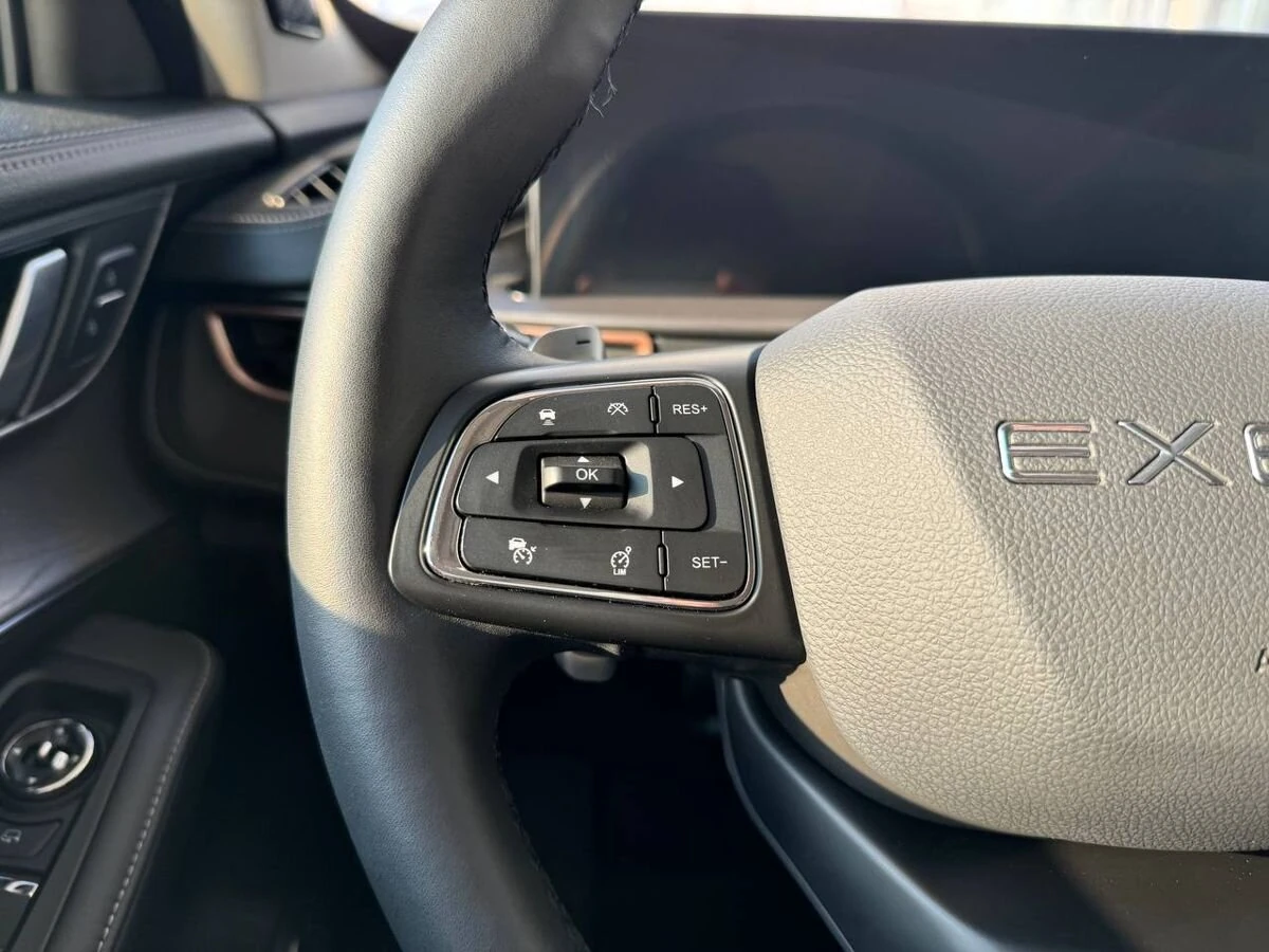 EXEED , 2022г., полный привод, робот