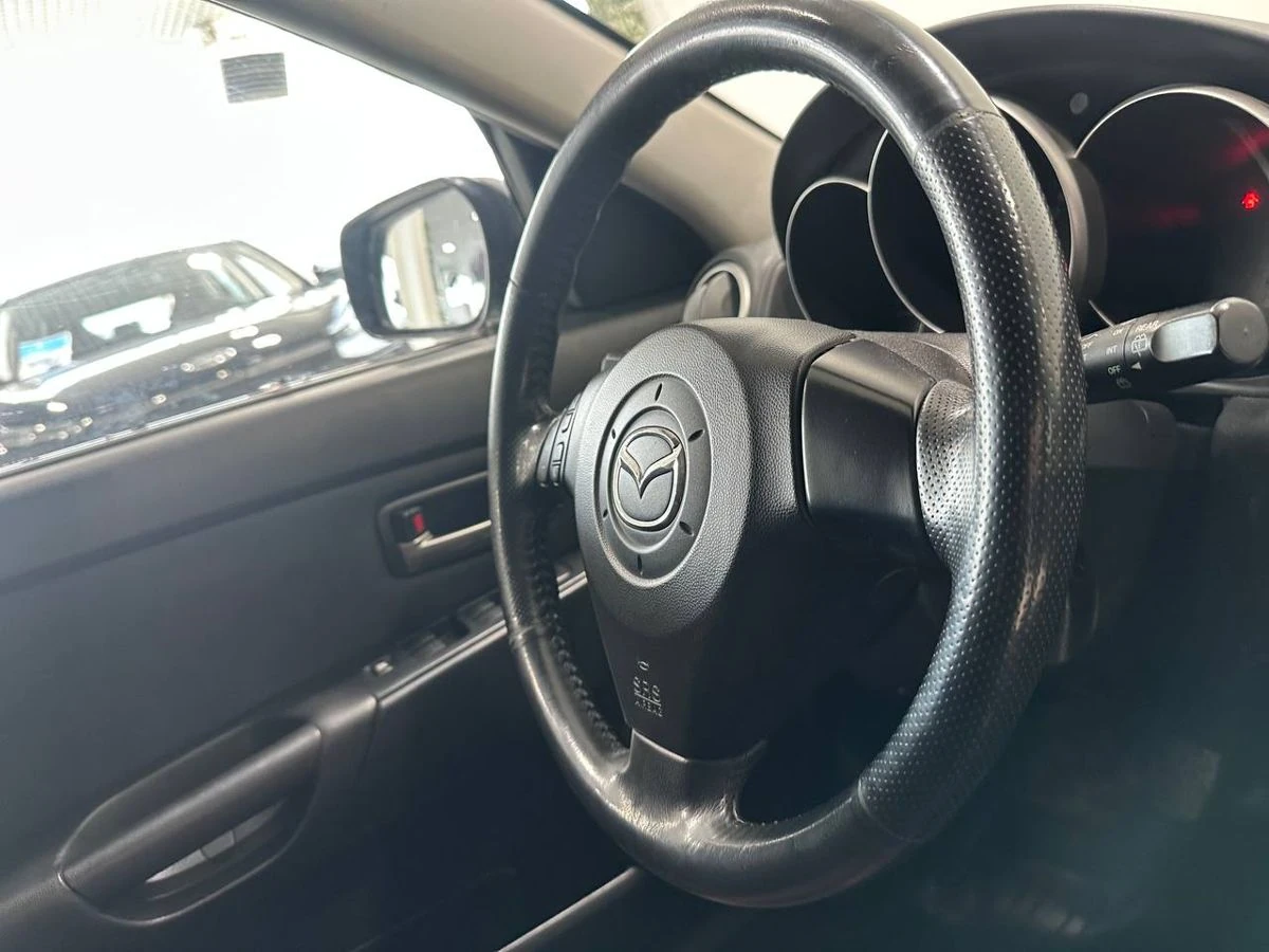 Mazda 3, 2006г, передний привод, механика