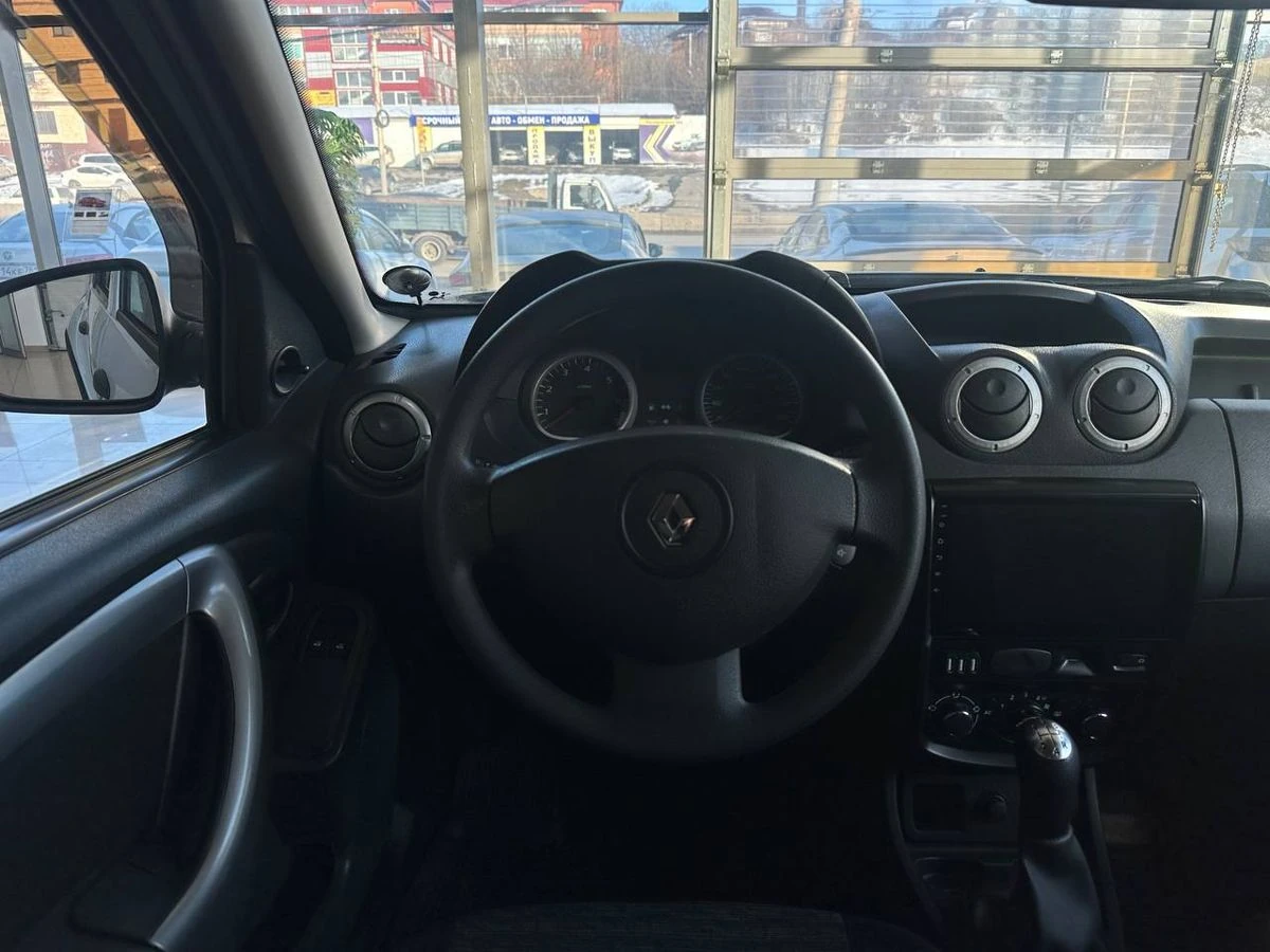 Renault Duster, 2012г, передний привод, механика