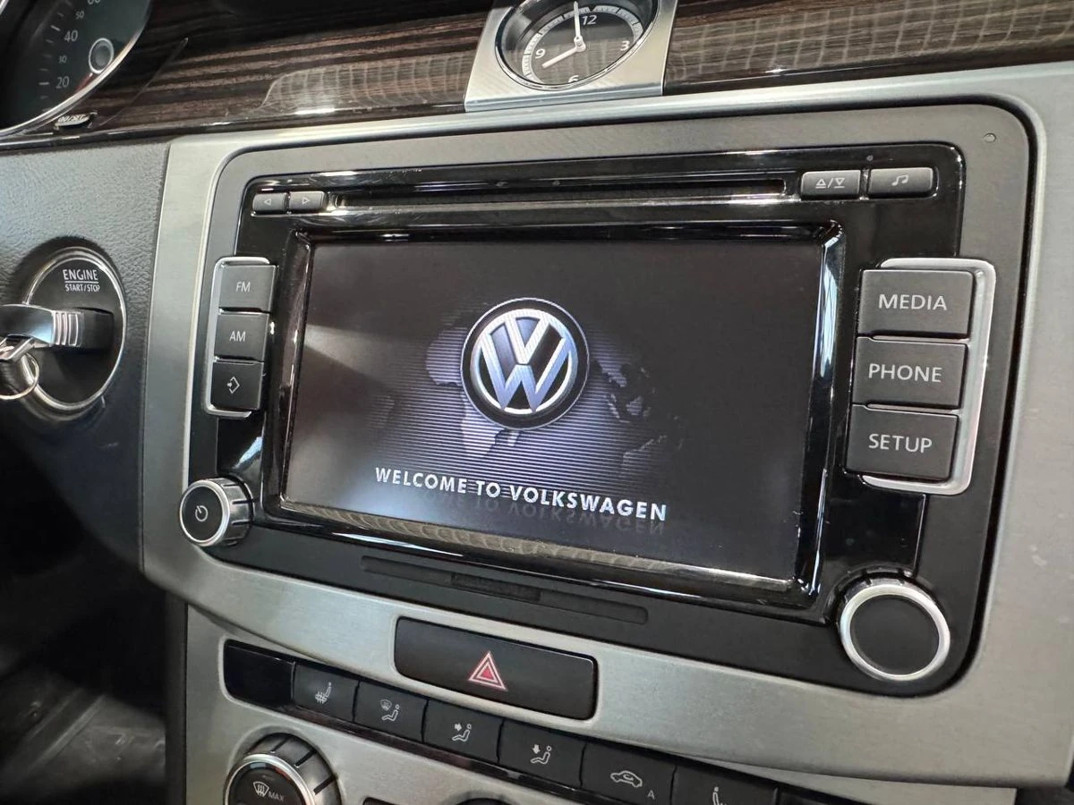 Volkswagen Passat CC, 2012г, передний привод, робот