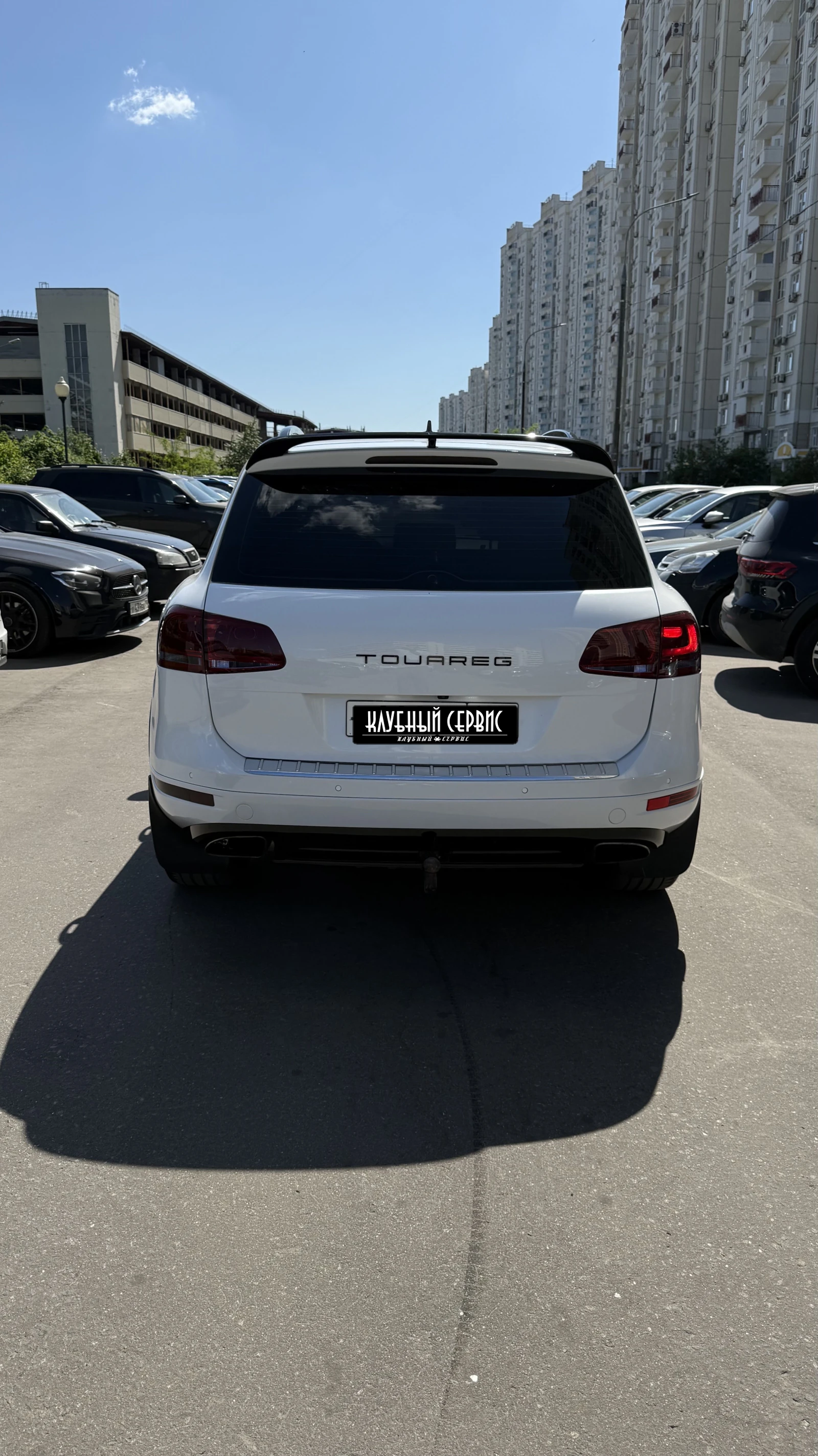 Volkswagen Touareg, 2011г, полный привод, автомат