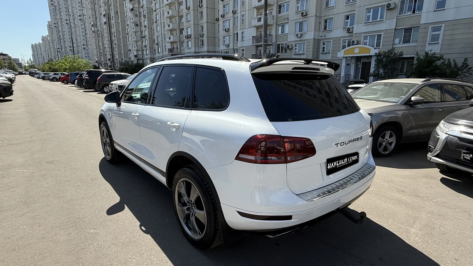 Volkswagen Touareg, 2011г, полный привод, автомат