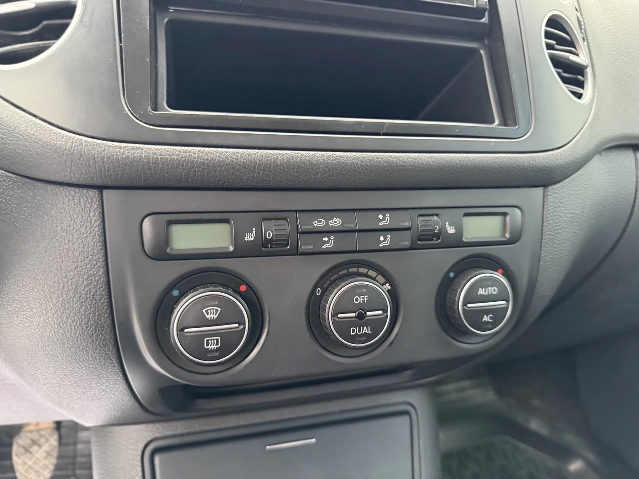 Volkswagen Golf Plus, 2008г, передний привод, автомат