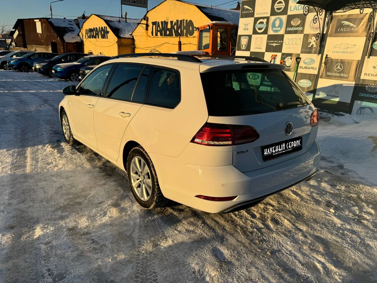 Volkswagen Golf, 2019г, передний привод, механика