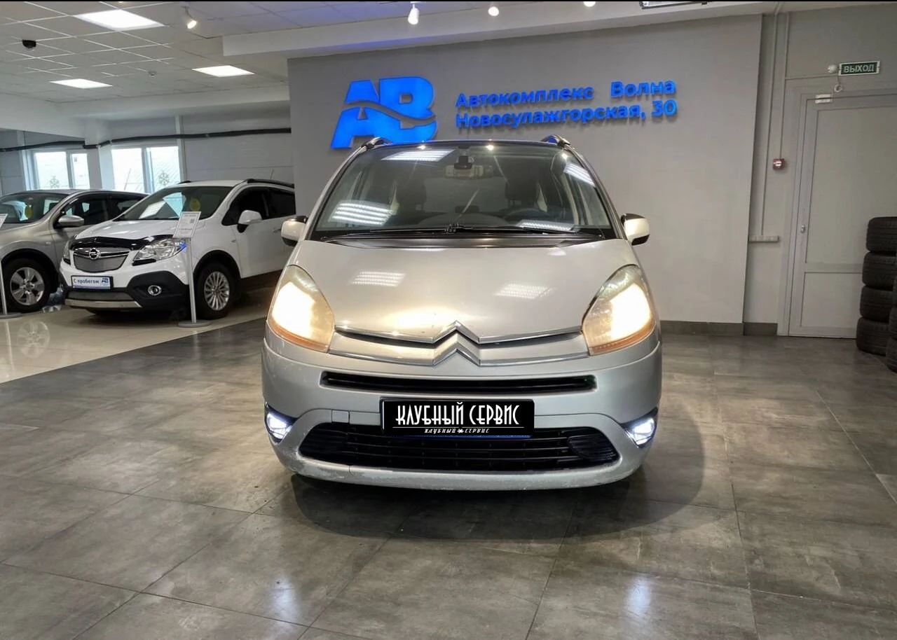 Citroen C4 Picasso, 2007г, передний привод, робот