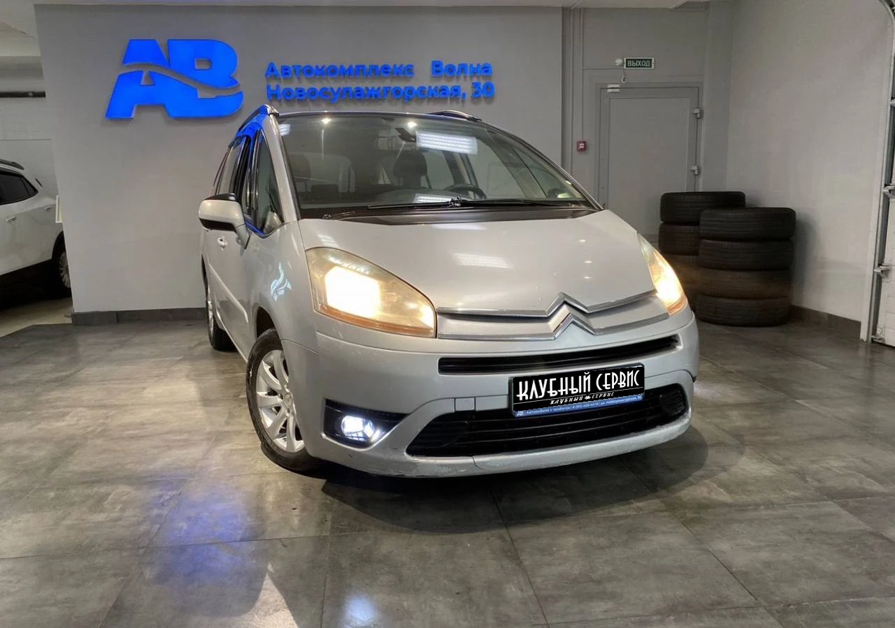 Citroen C4 Picasso, 2007г, передний привод, робот
