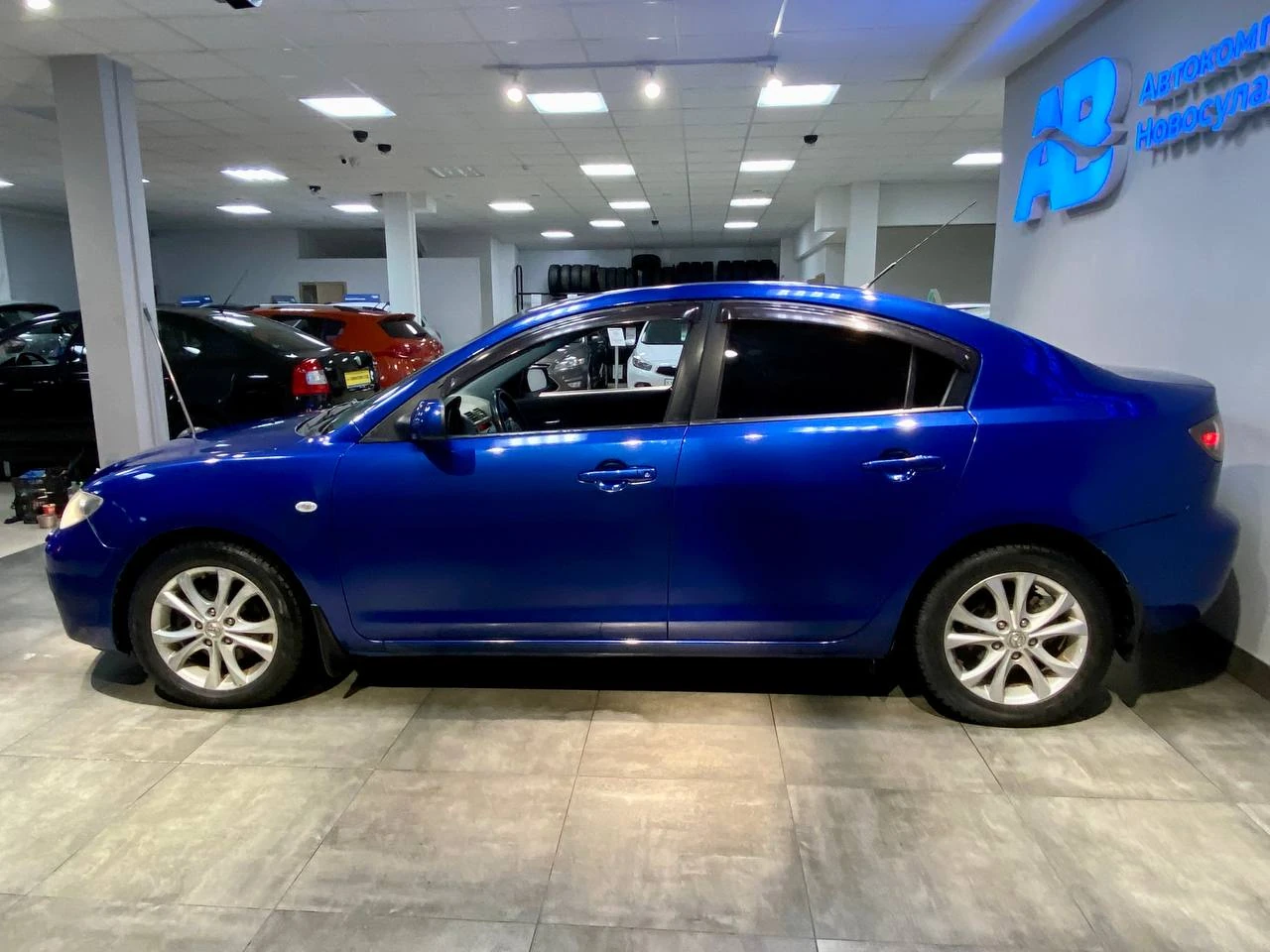Mazda 3, 2008г, передний привод, автомат