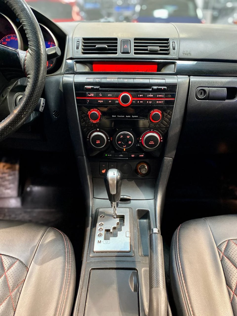 Mazda 3, 2008г, передний привод, автомат