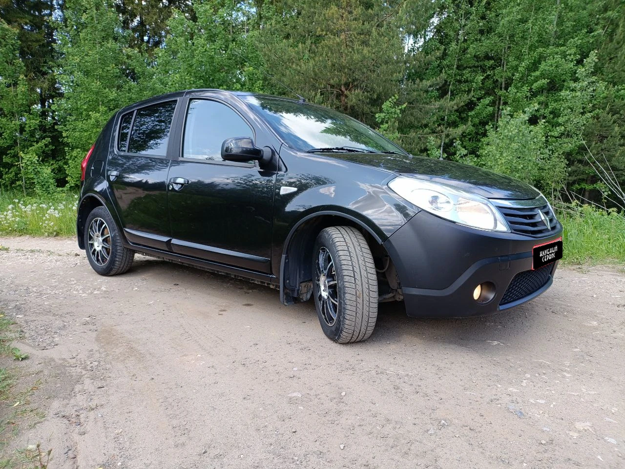 Renault Logan, 2011г, передний привод, автомат