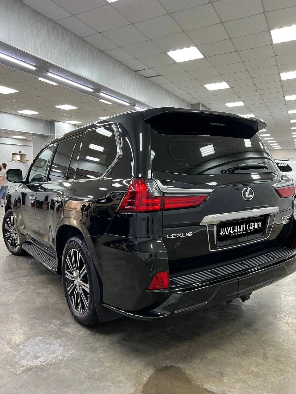 Lexus LX, 2019г, полный привод, автомат