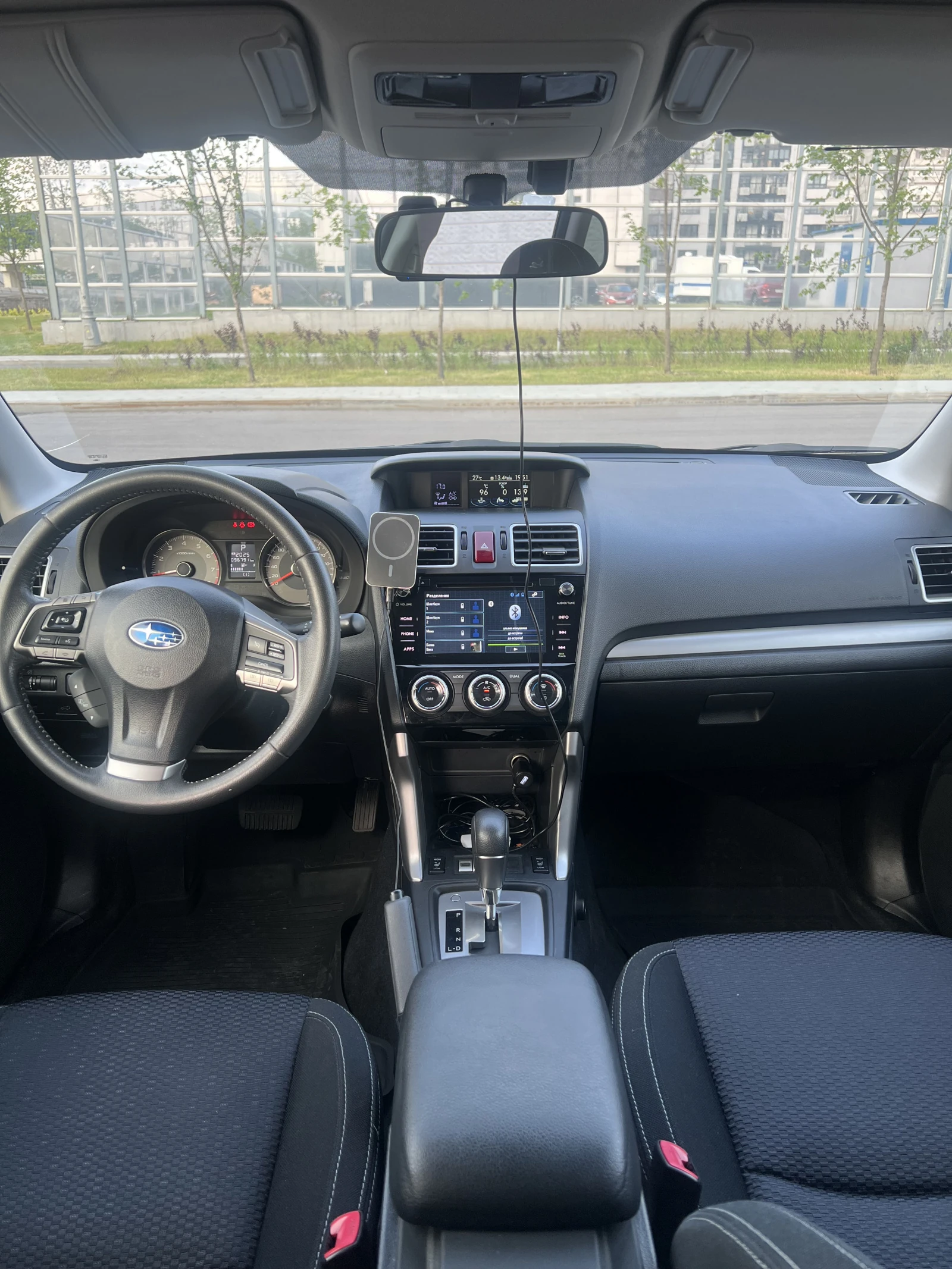 Subaru Forester, 2015г, полный привод, вариатор