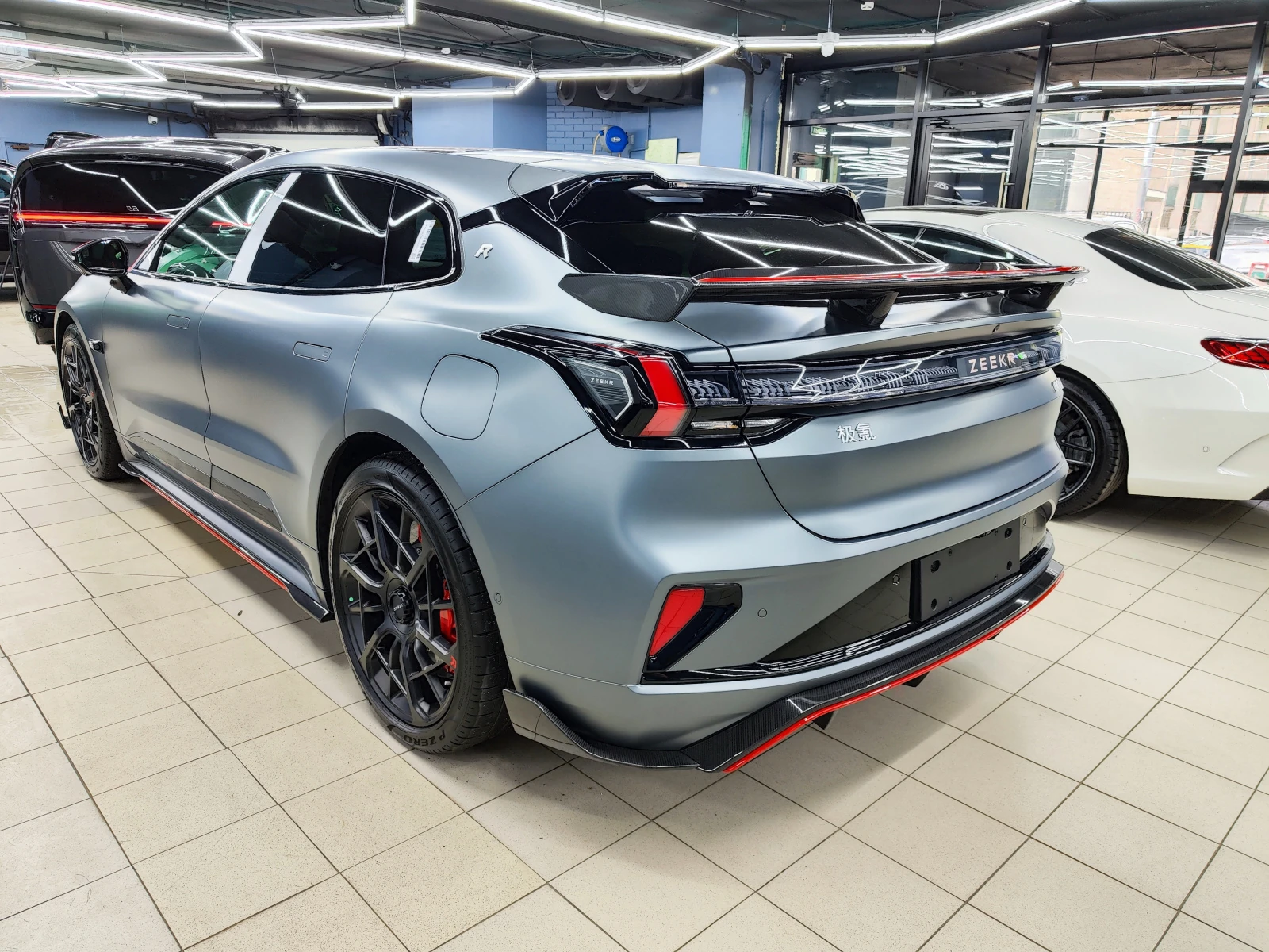 Zeekr 001, 2024г, полный привод, автомат