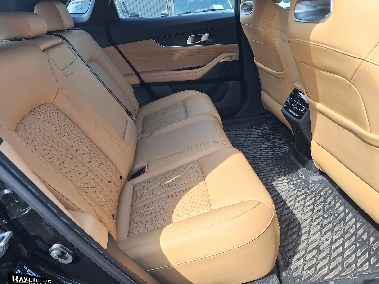 Changan UNI-K, 2023г, полный привод, автомат