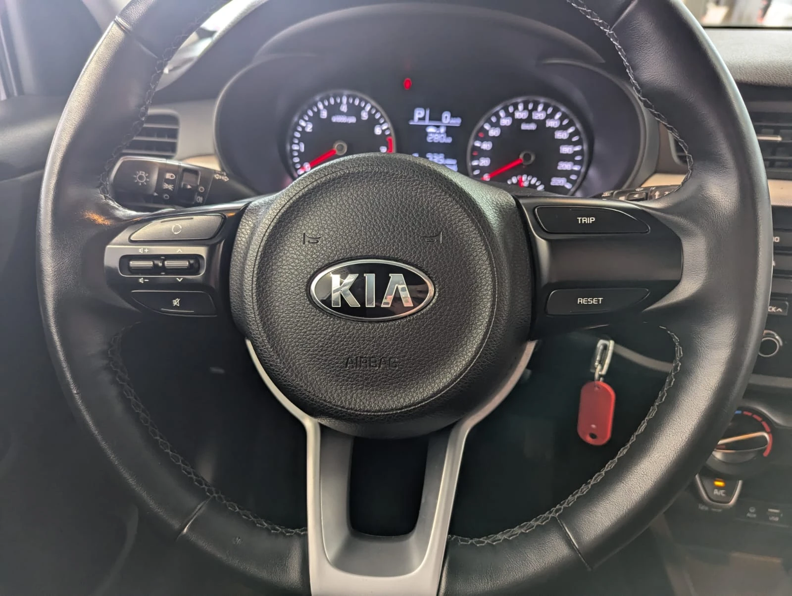 Kia Rio, 2020г., передний привод, автомат