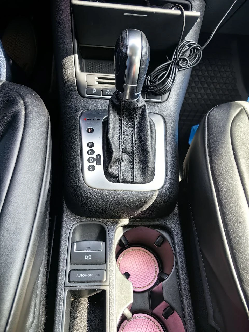 Volkswagen Tiguan, 2011г, полный привод, автомат