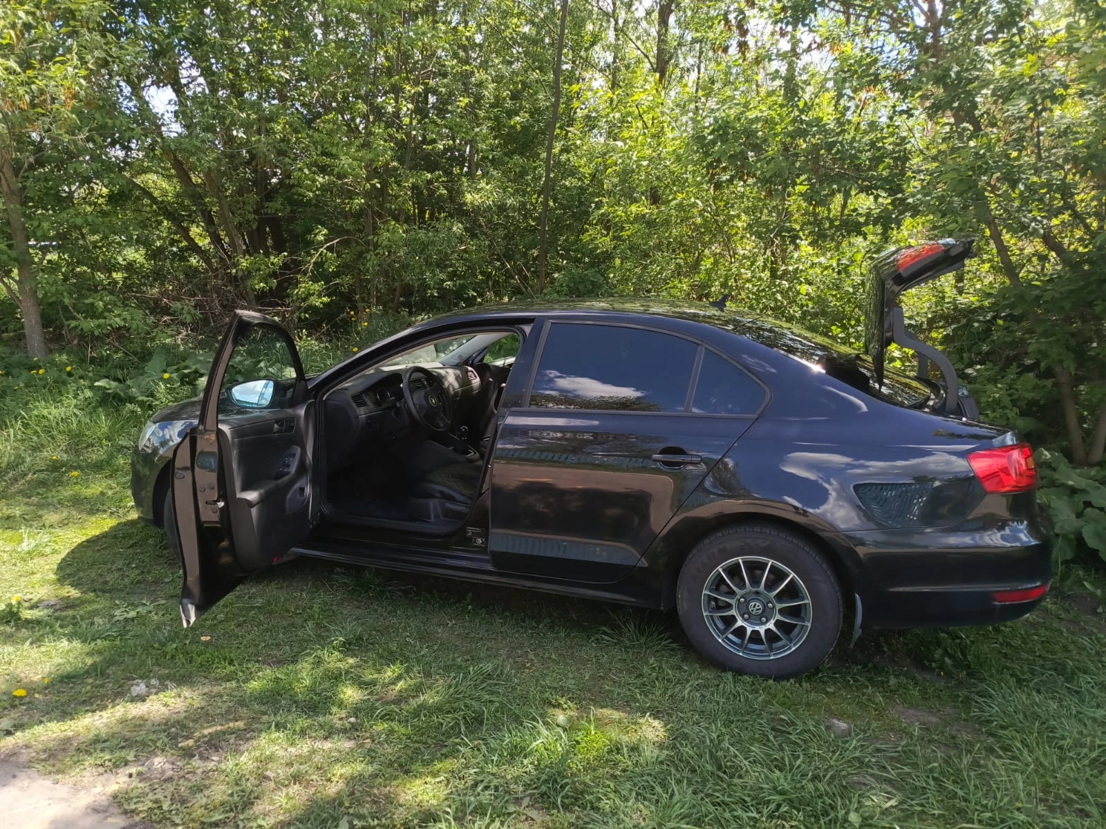 Volkswagen Jetta, 2014г, передний привод, механика