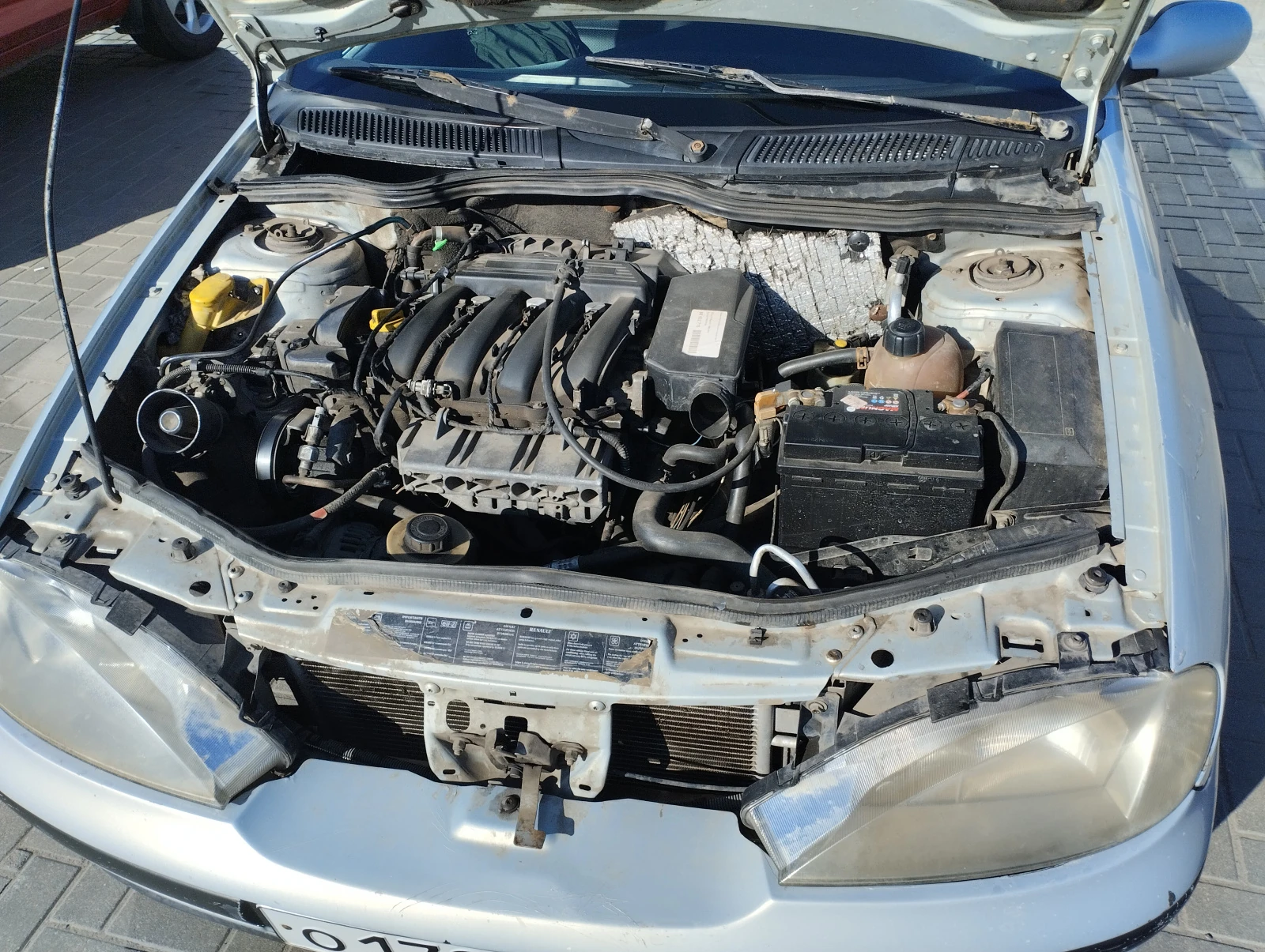 Renault Megane, 2002г, передний привод, автомат