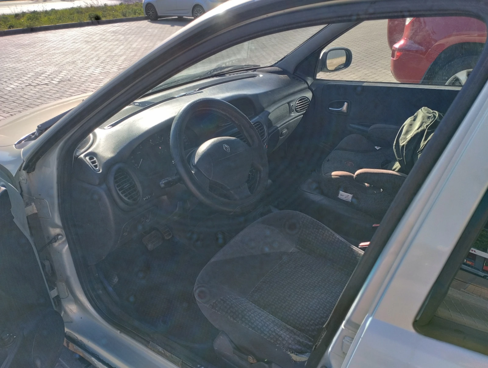 Renault Megane, 2002г, передний привод, автомат