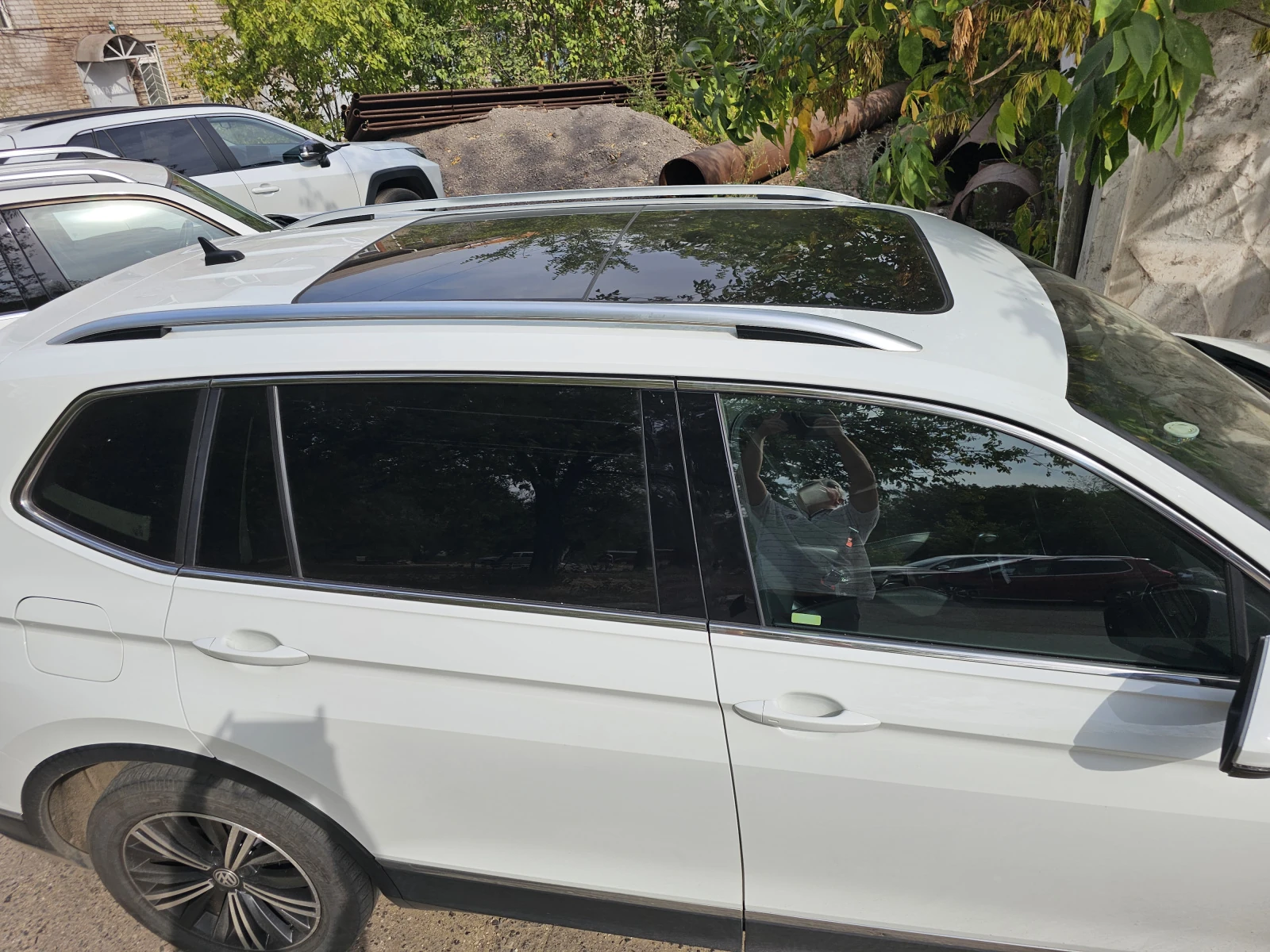 Volkswagen Tiguan, 2018г, передний привод, автомат