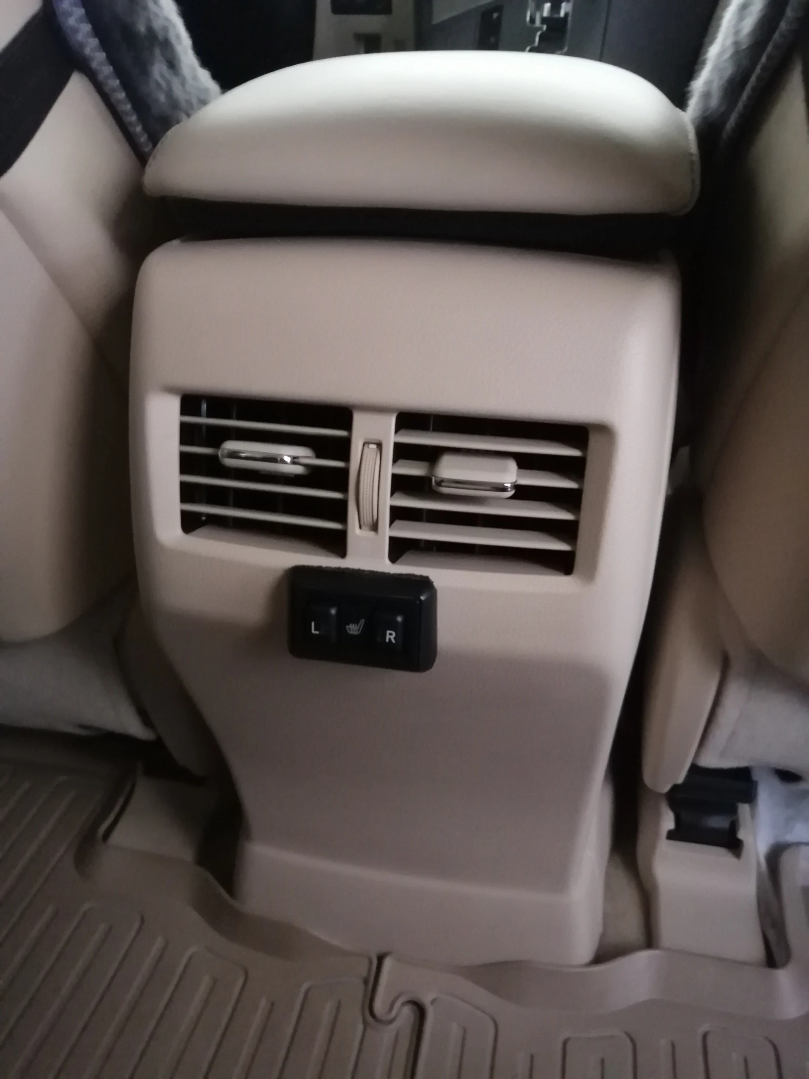 Lexus RX, 2013г, полный привод, вариатор