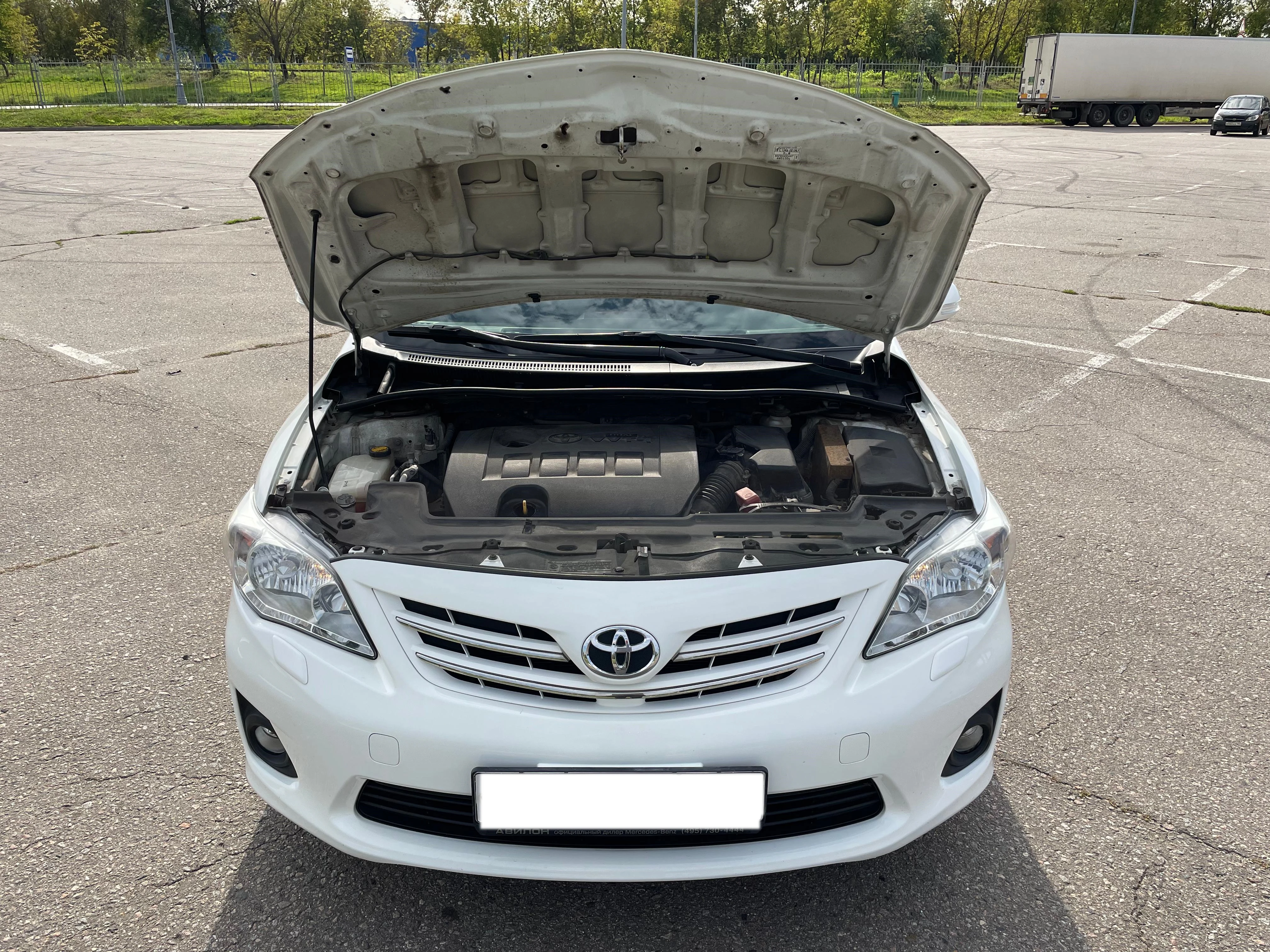 Toyota Corolla, 2012г, передний привод, автомат