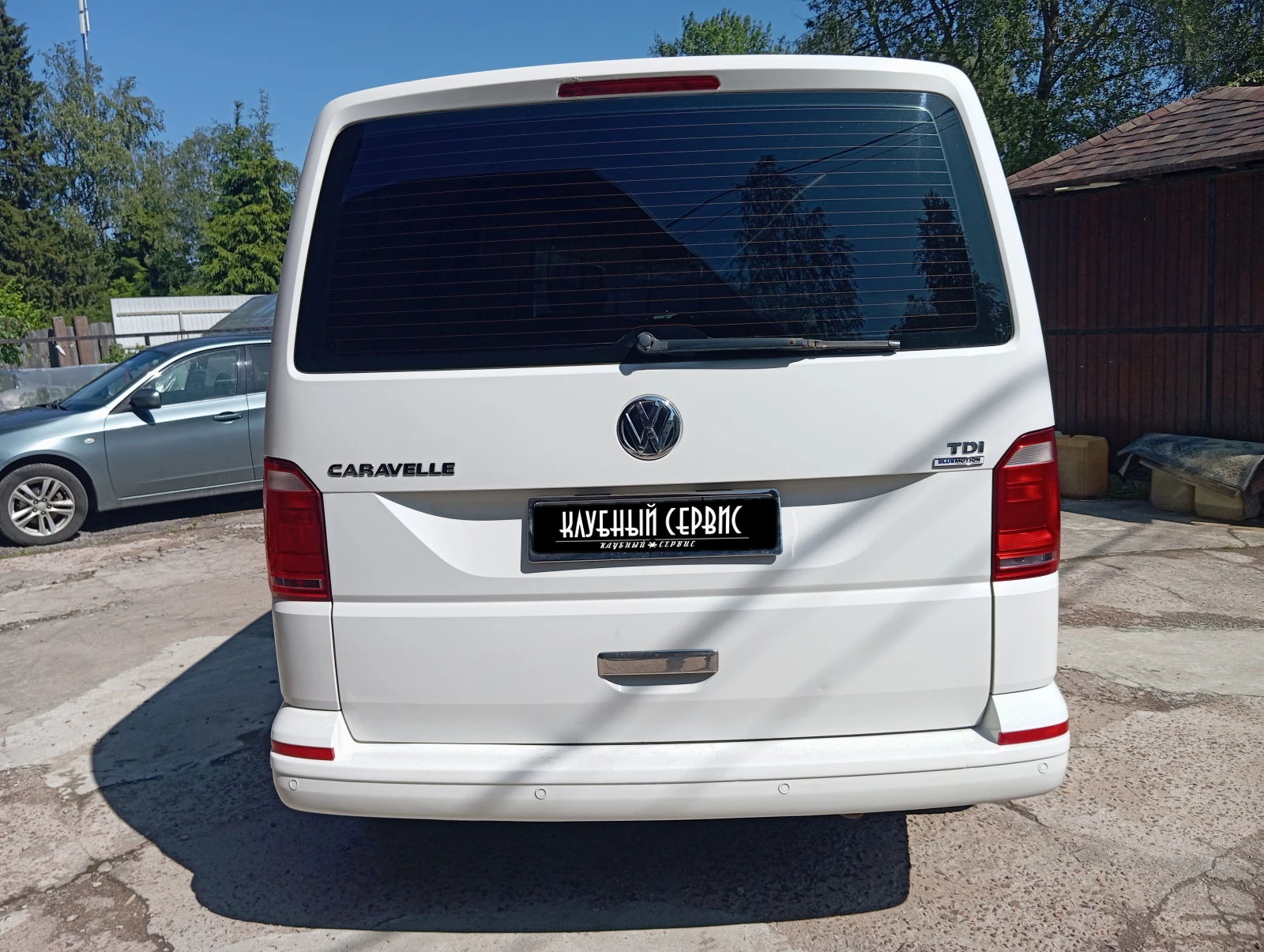 Volkswagen Caravelle, 2016г, передний привод, механика