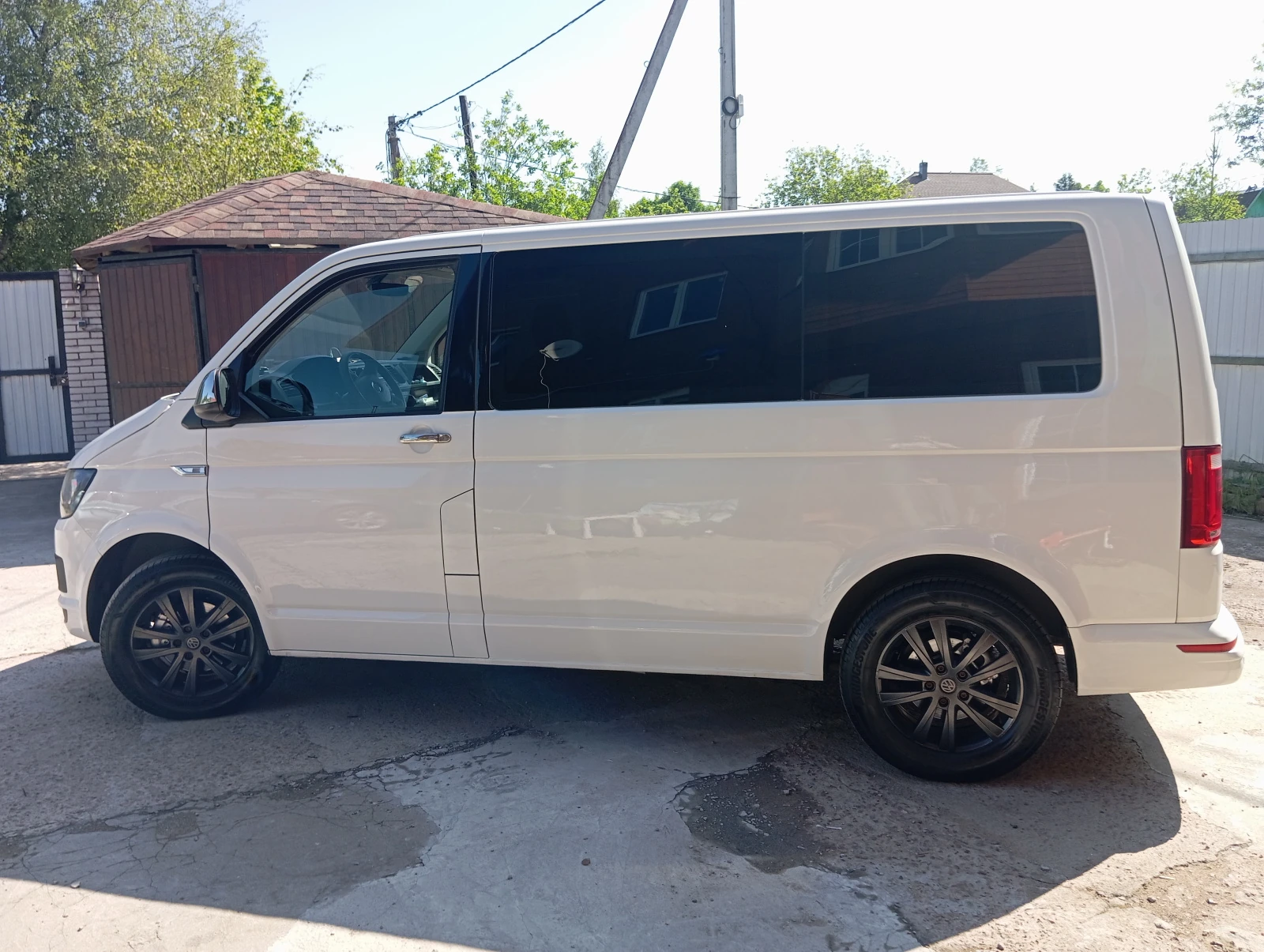 Volkswagen Caravelle, 2016г, передний привод, механика