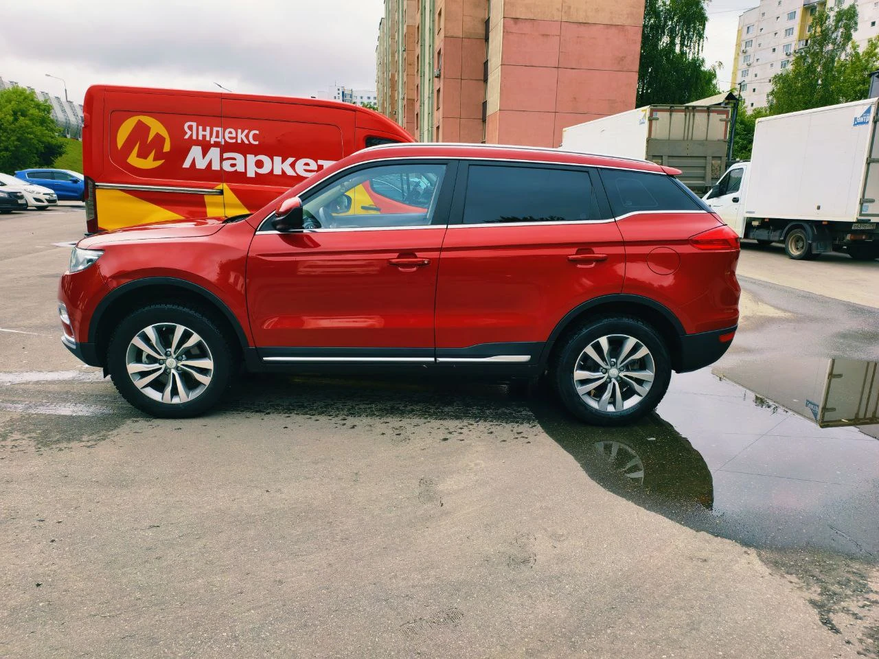 Geely Atlas, 2021г., передний привод, автомат