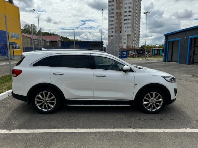 Kia Sorento, 2016г, полный привод, автомат