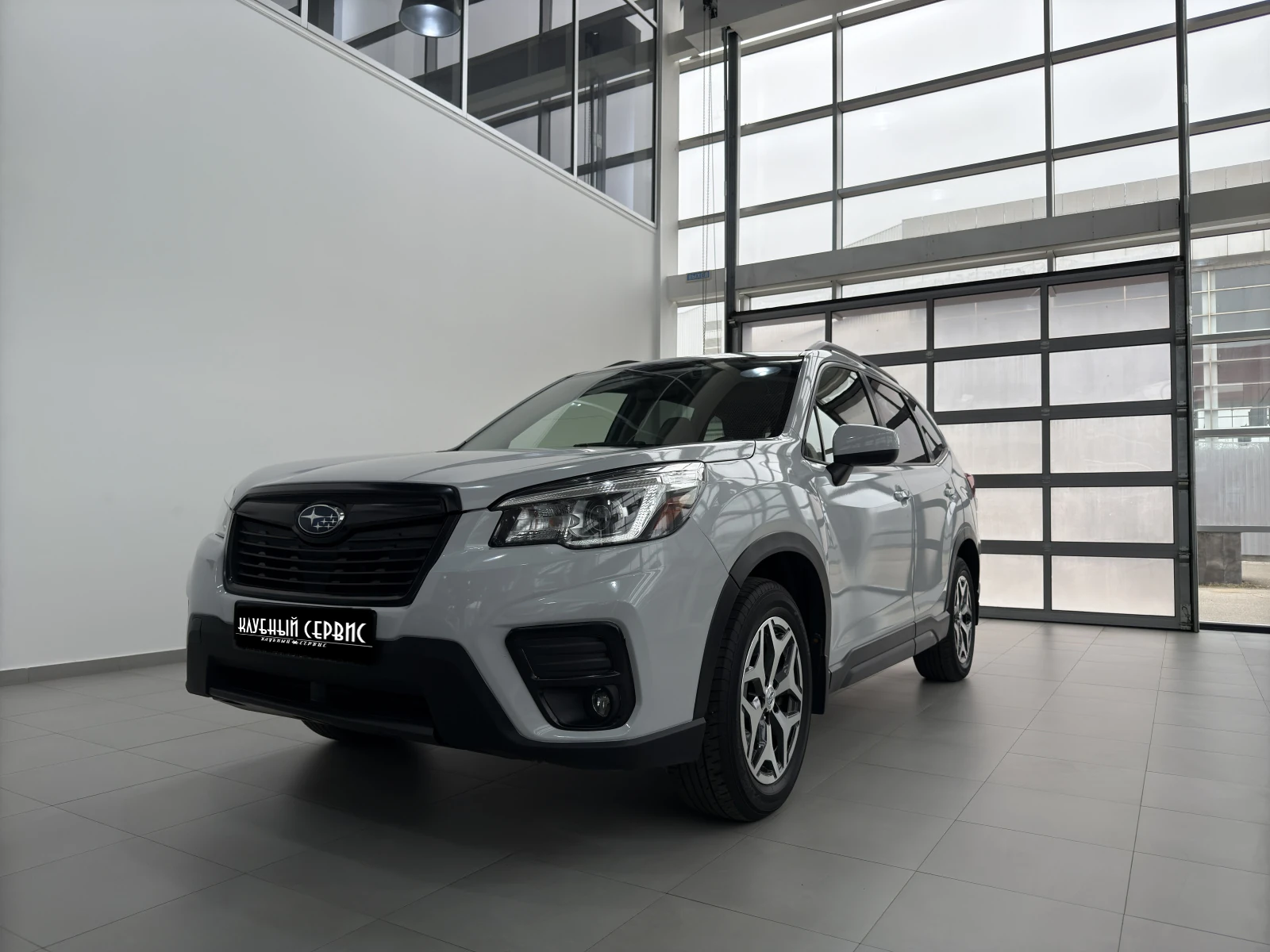 Subaru Forester, 2019г, полный привод, вариатор