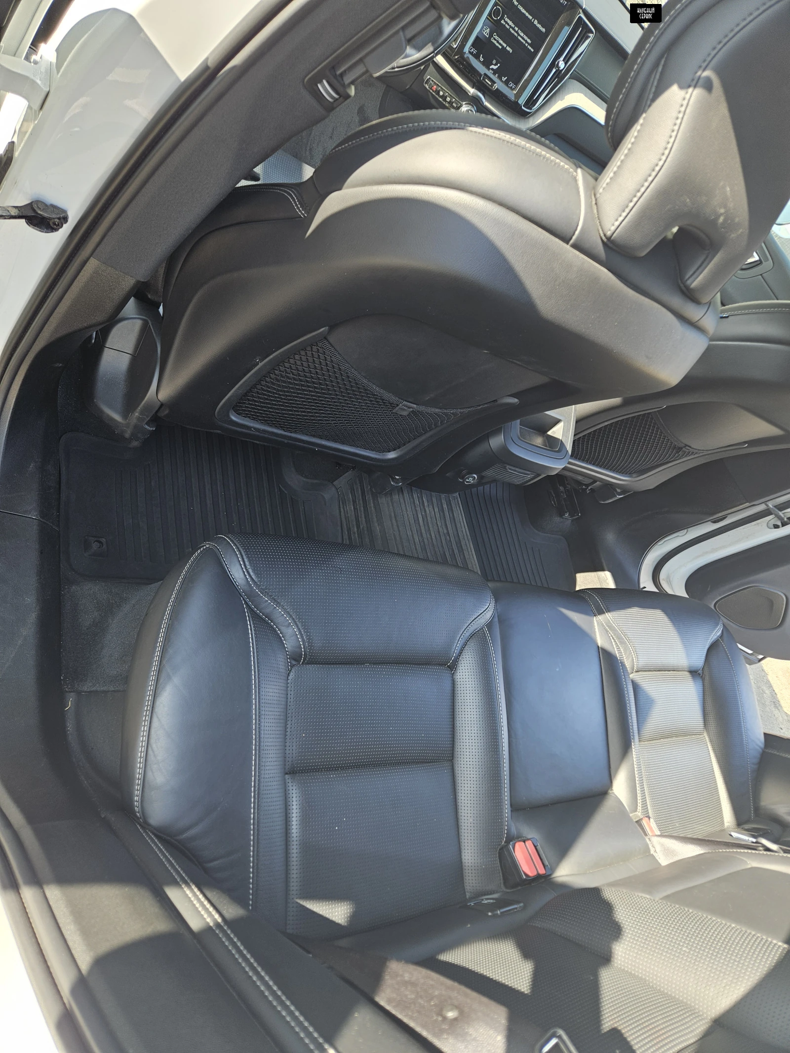 Volvo XC60, 2019г, полный привод, автомат