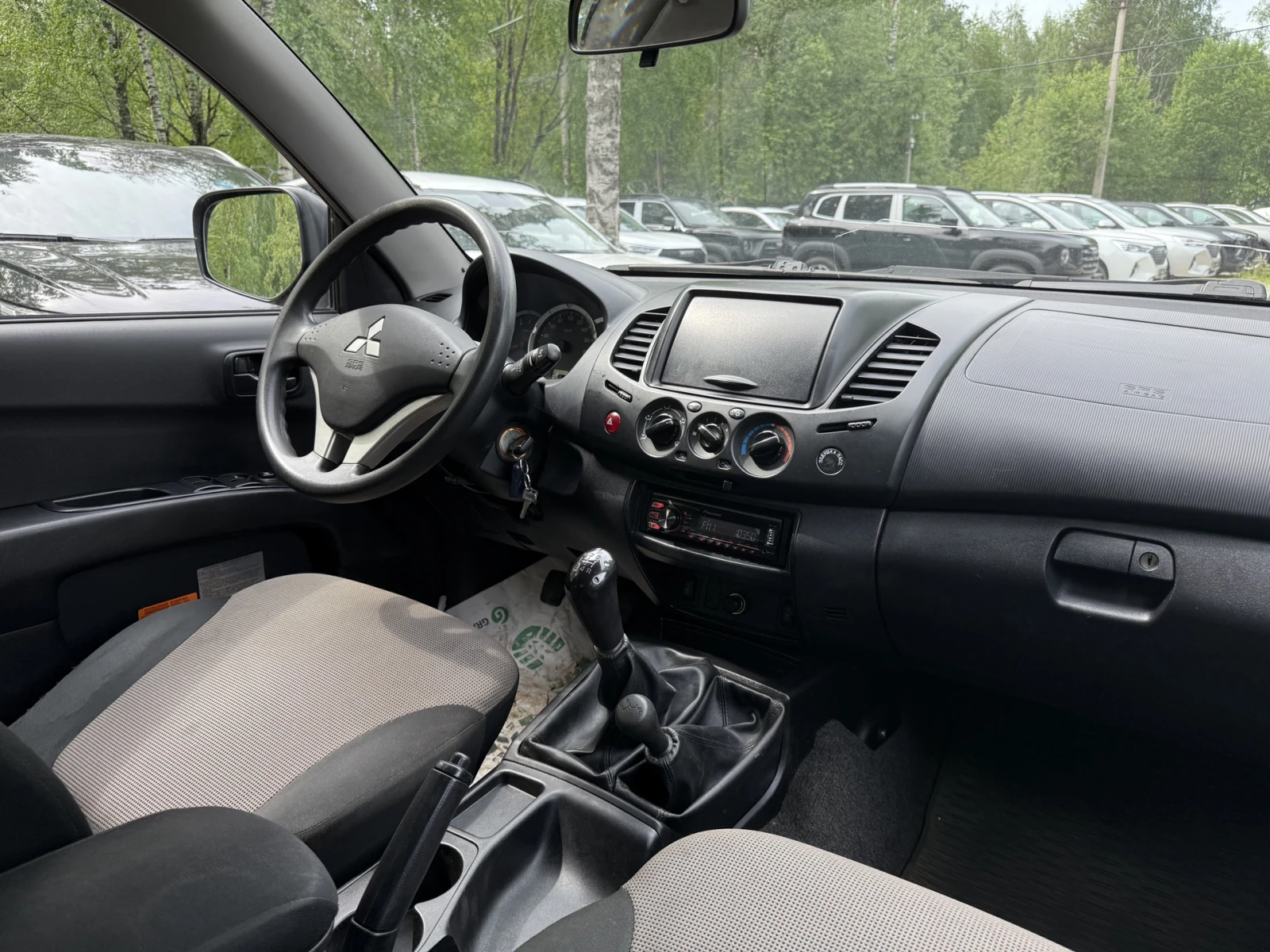 Mitsubishi L200, 2014г., полный привод, механика