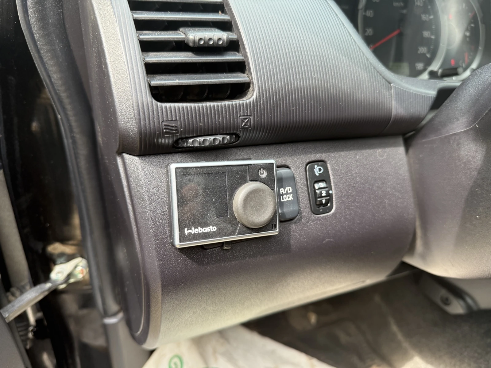 Mitsubishi L200, 2014г., полный привод, механика