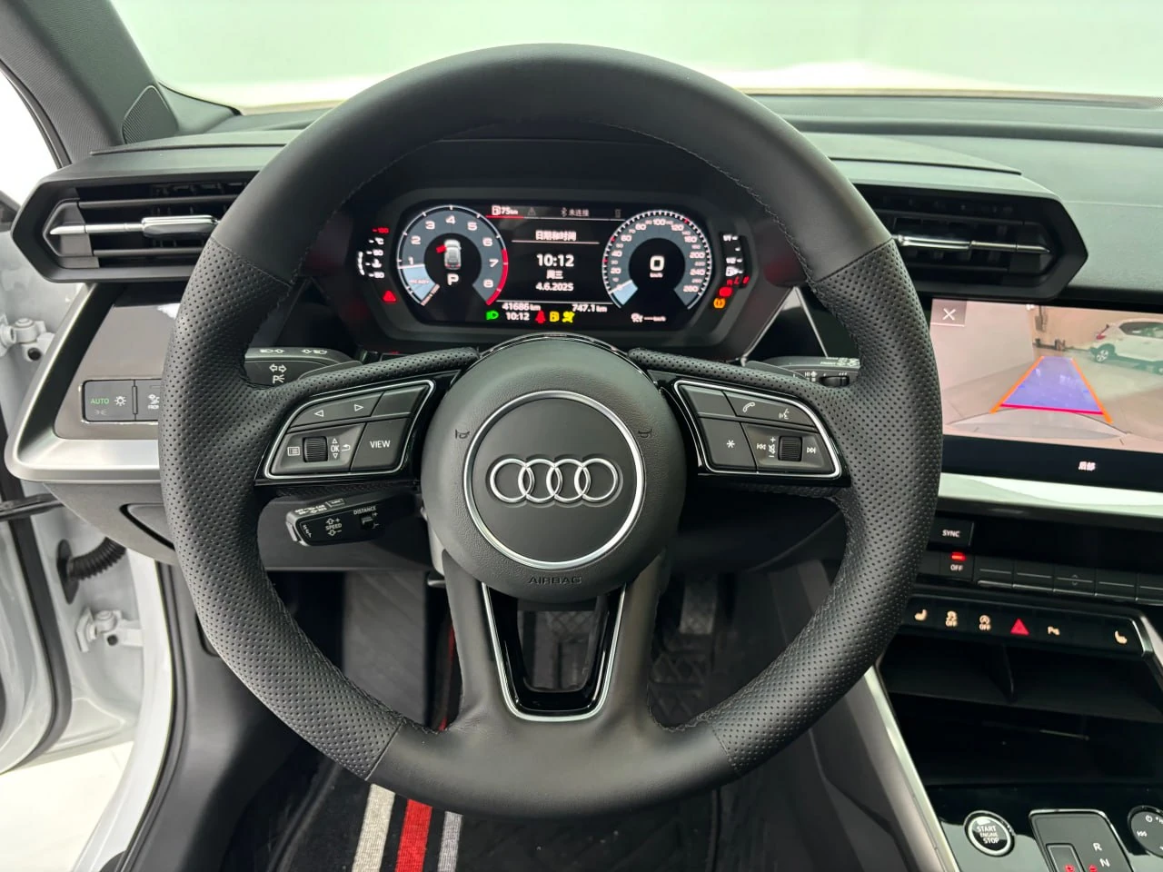 Audi A3, 2021г, передний привод, автомат