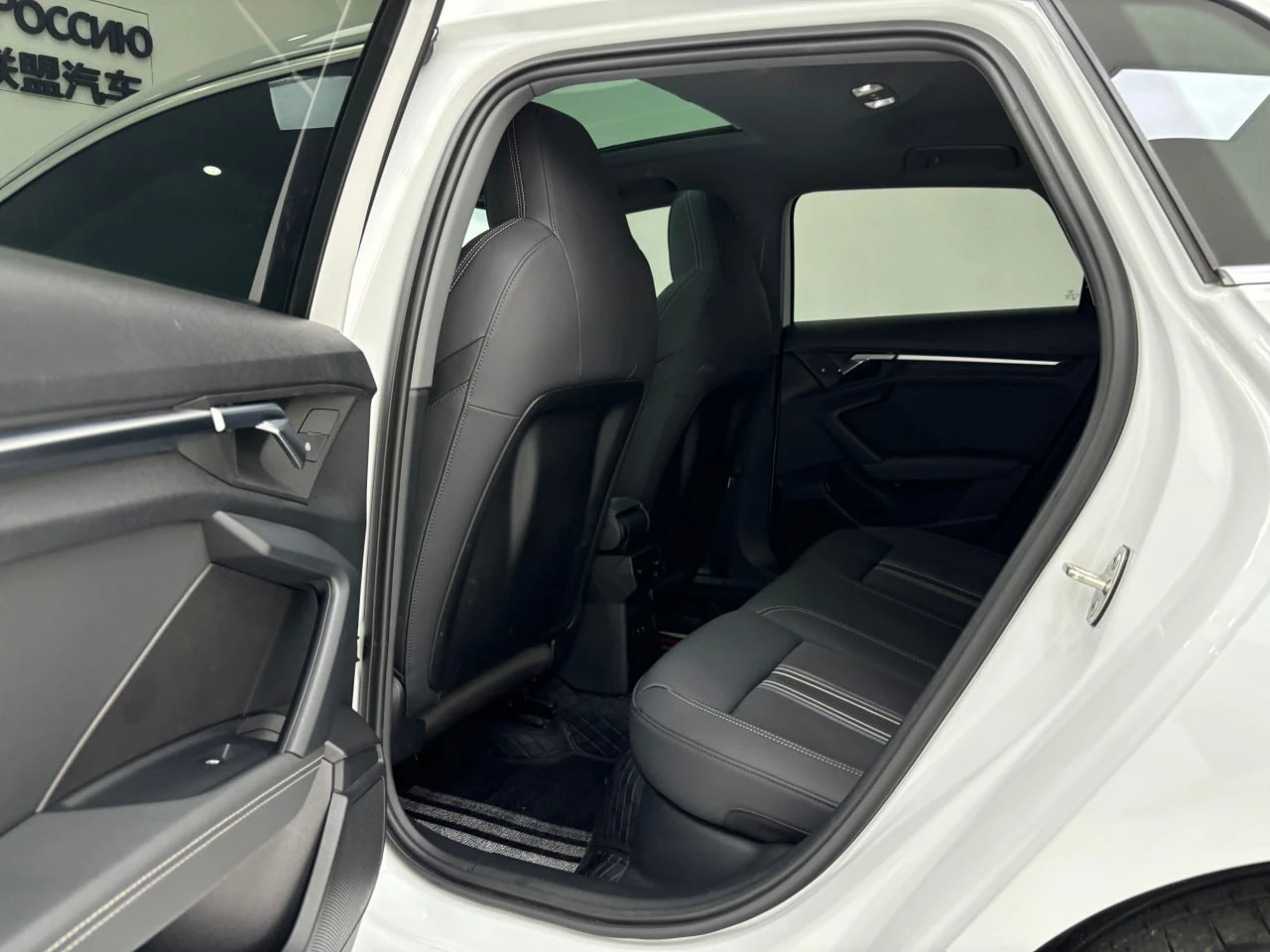 Audi A3, 2021г, передний привод, автомат