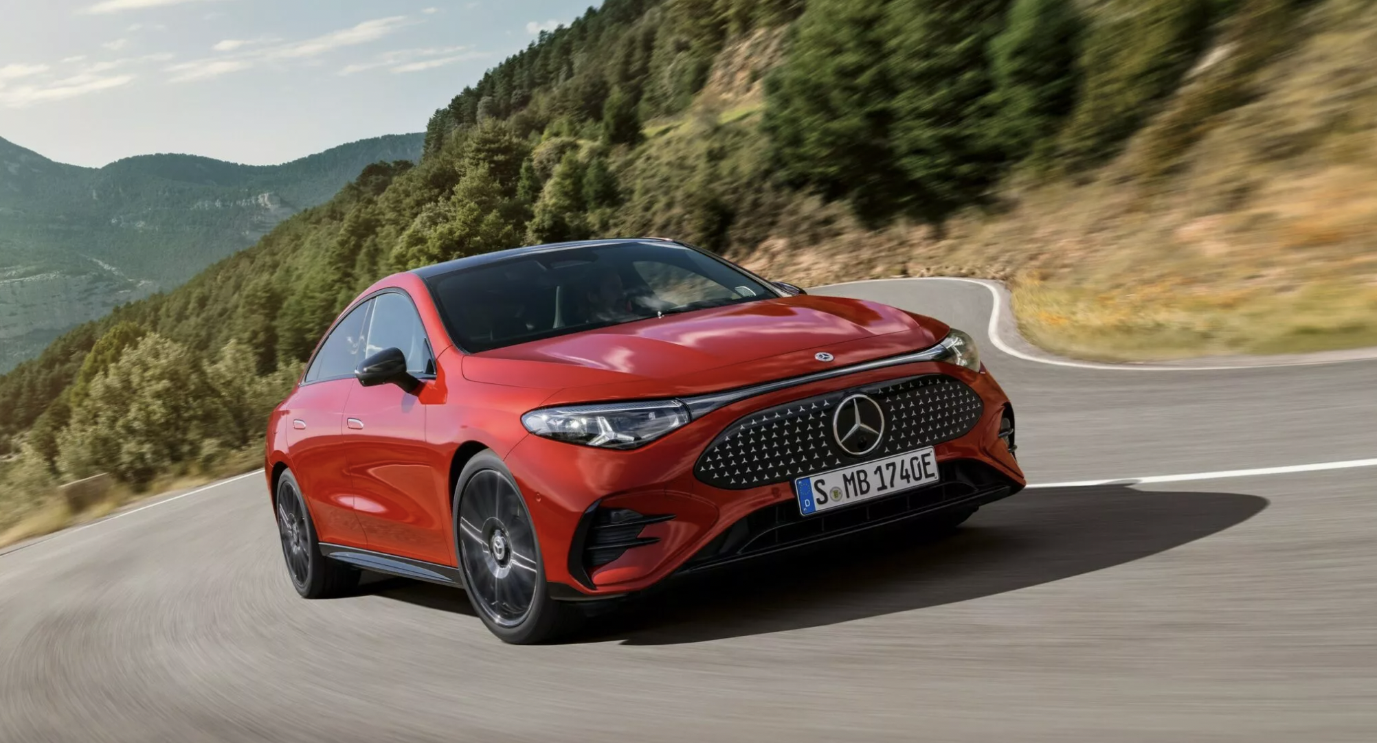 Mercedes-Benz увеличит выпуск нового электрического CLA из-за высокого спроса!