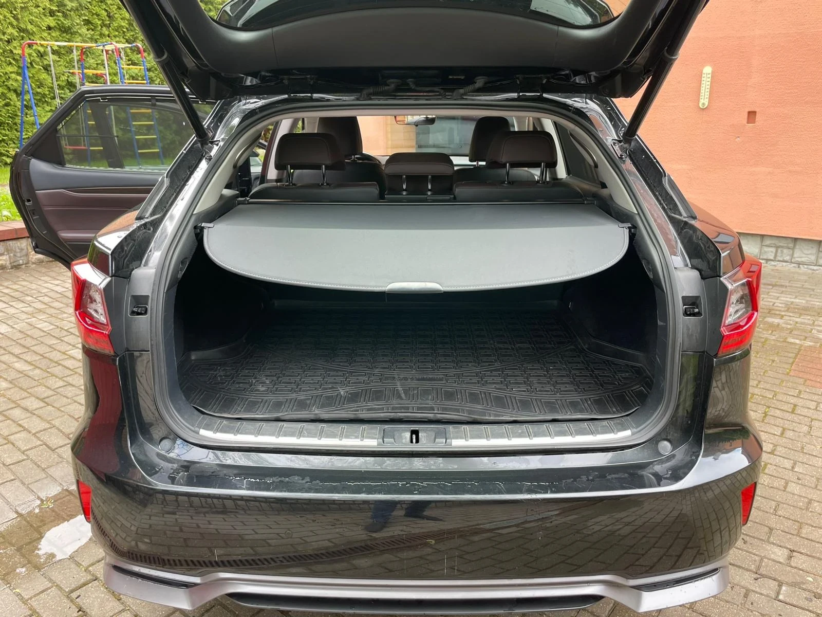 Lexus RX, 2017г, полный привод, вариатор