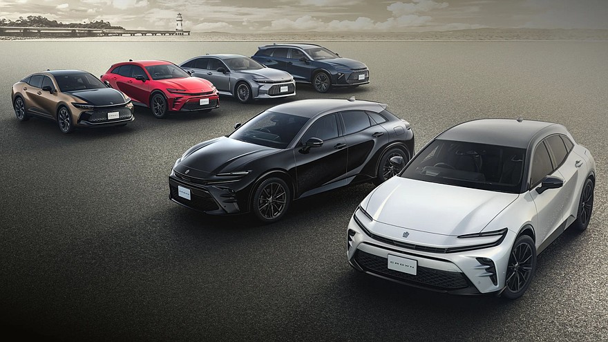 Toyota Crown Sport пополнил модельный ряд