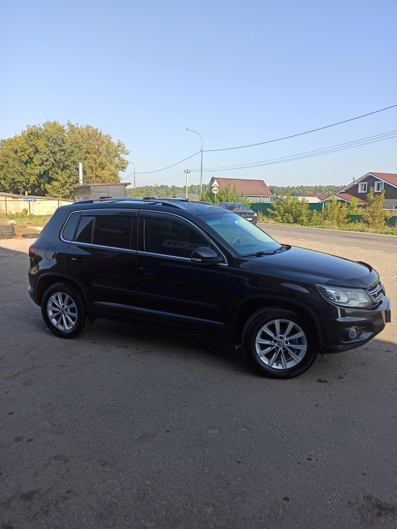 Volkswagen Tiguan, 2011г, полный привод, автомат
