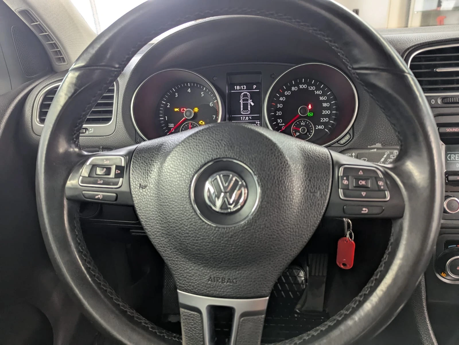 Volkswagen Golf, 2011г, передний привод, робот