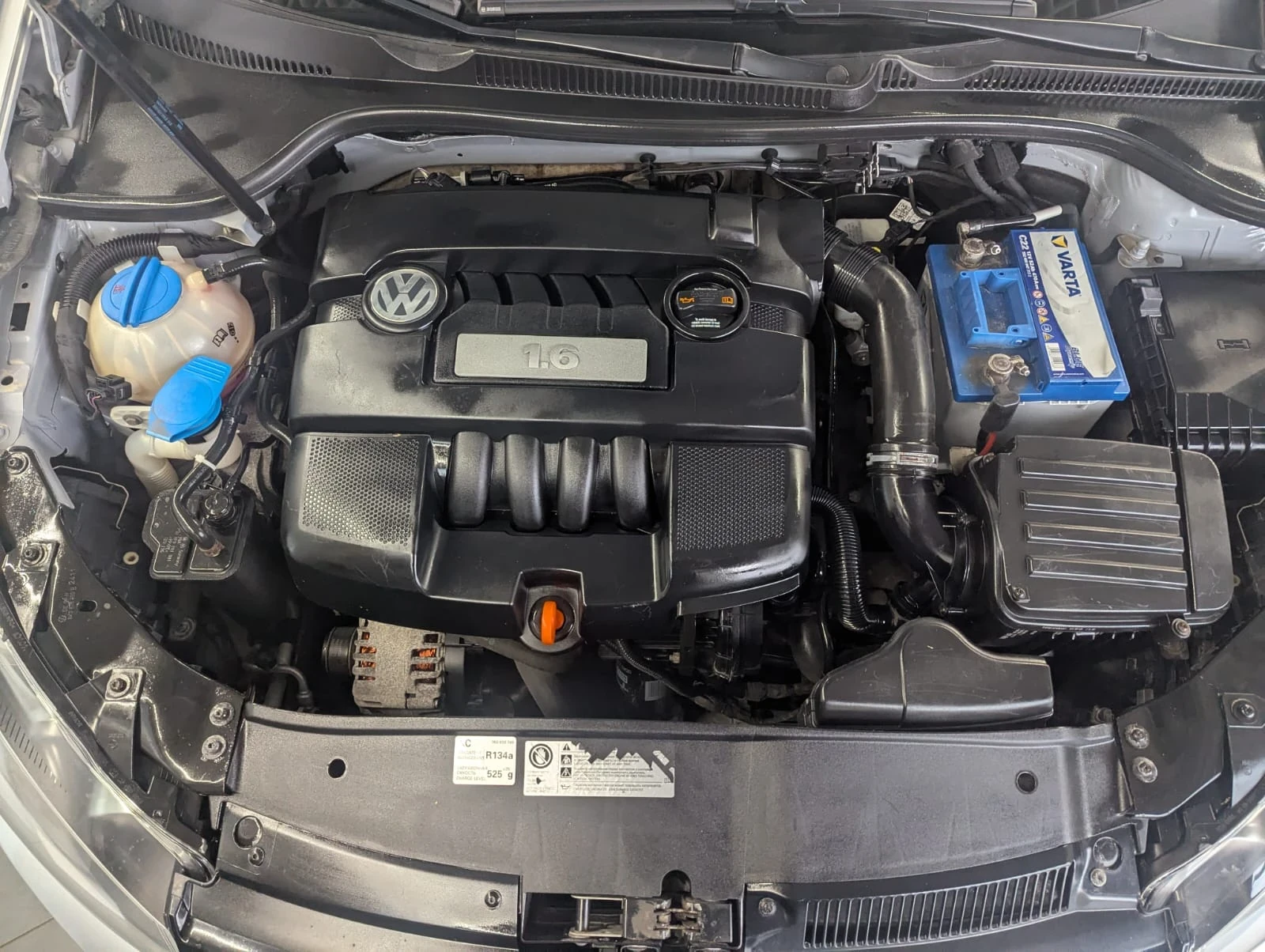 Volkswagen Golf, 2011г, передний привод, робот