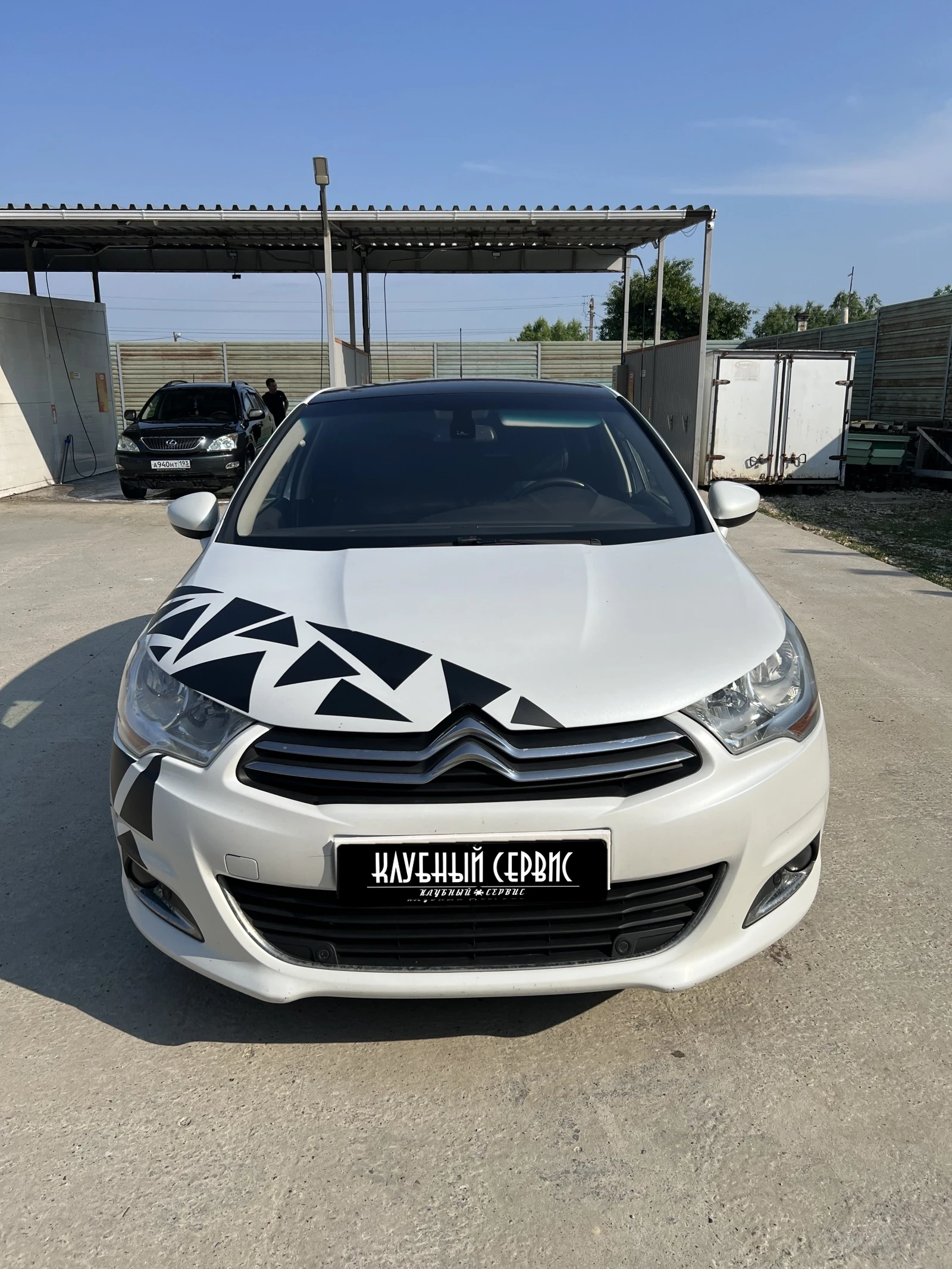 Citroen C4, 2012г, передний привод, автомат